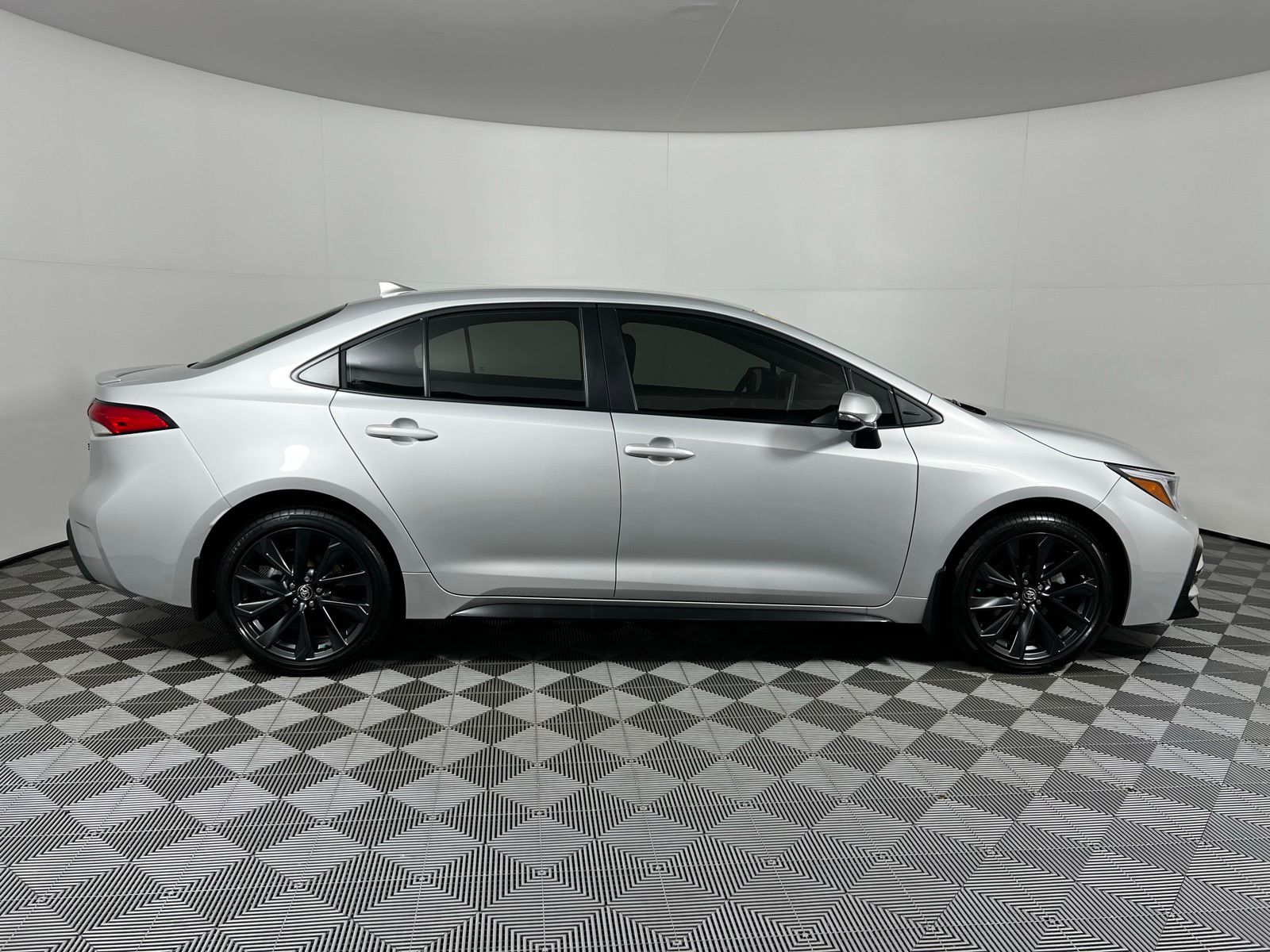 Thumbnail: 2026 Toyota Corolla - 4