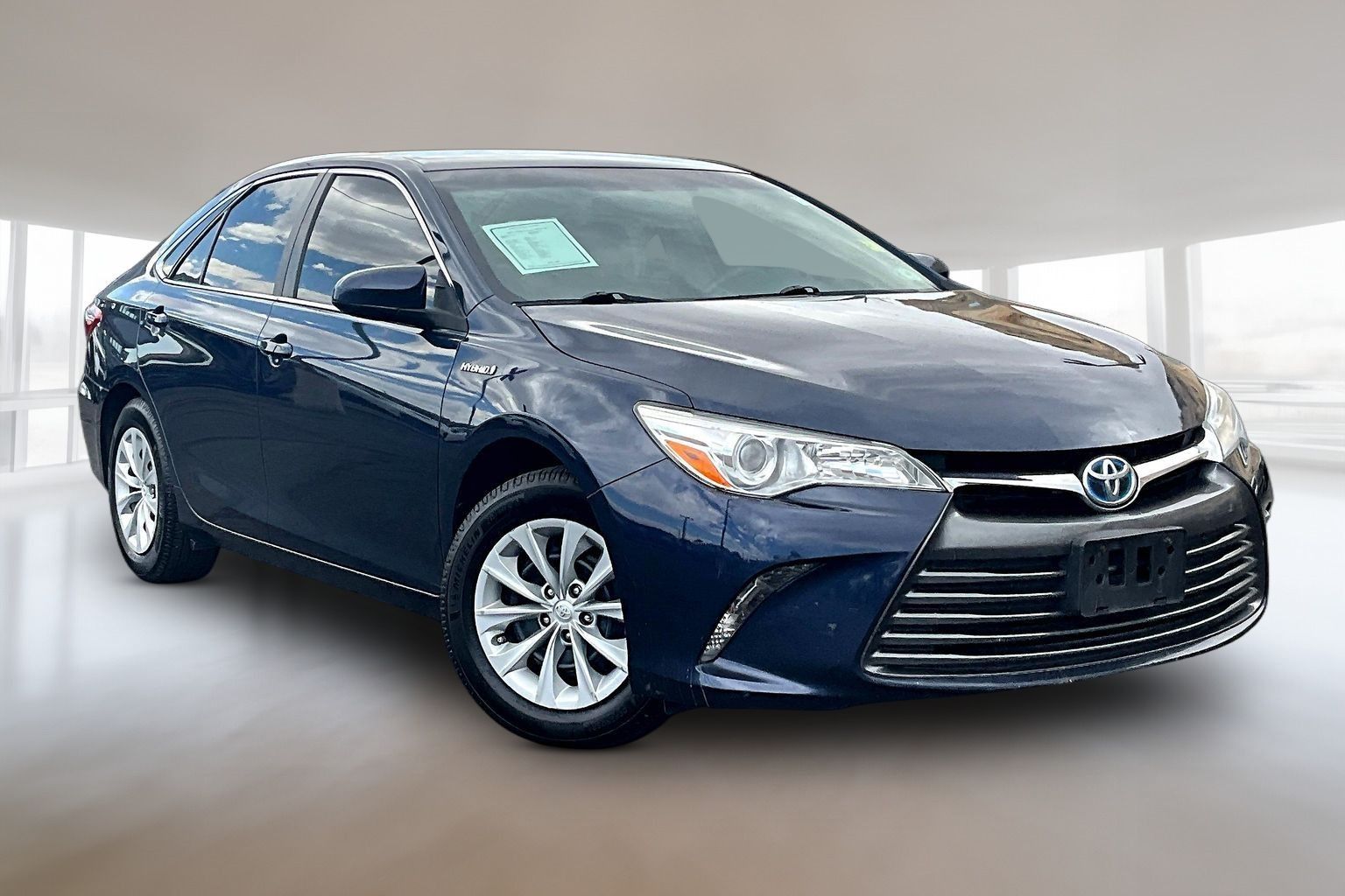 2015 Toyota Camry Hybrid LE FWD