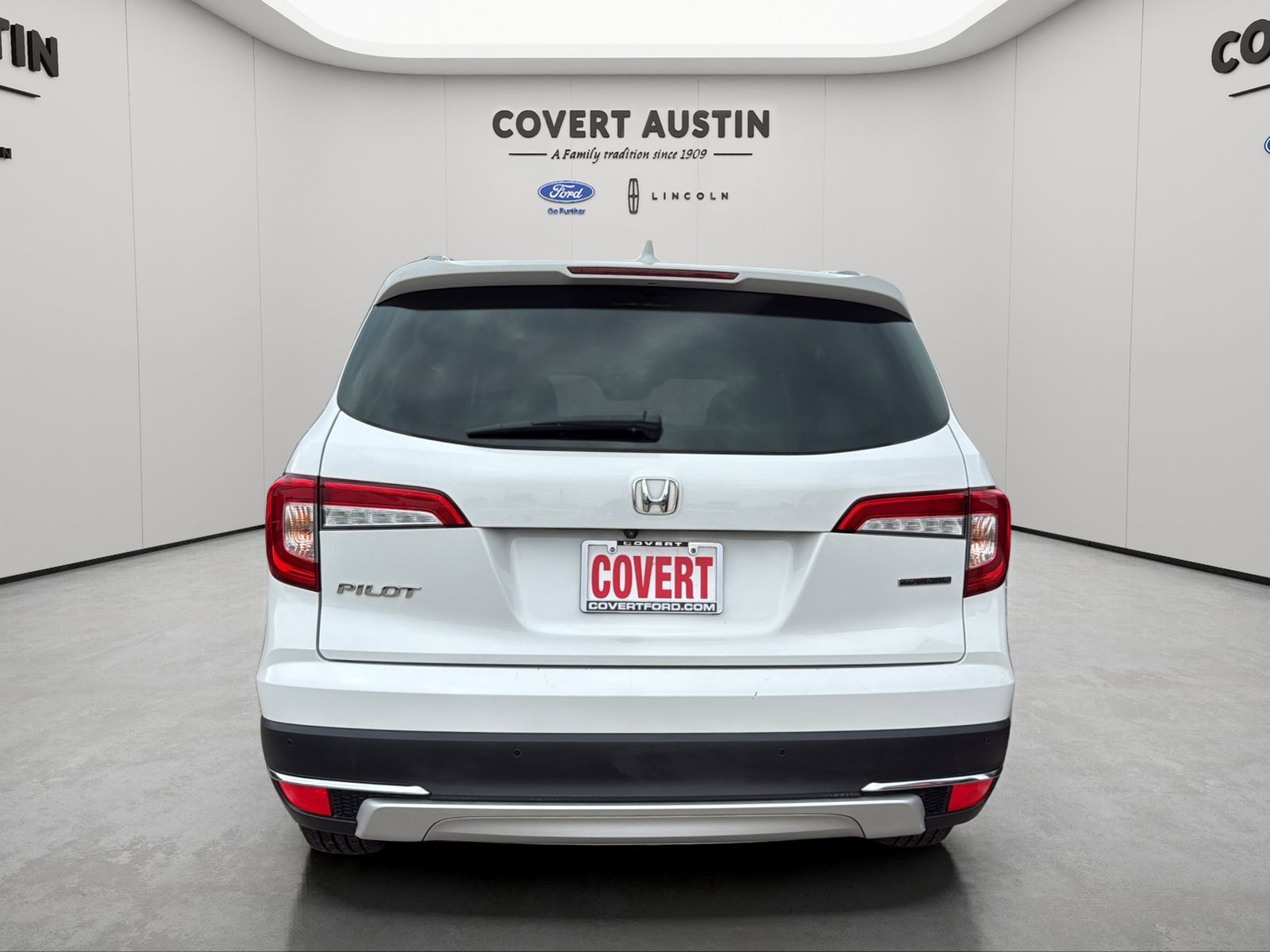 Used Car 2021 Honda Pilot  Touring For Sale Under $30,000 In Austin, Texas