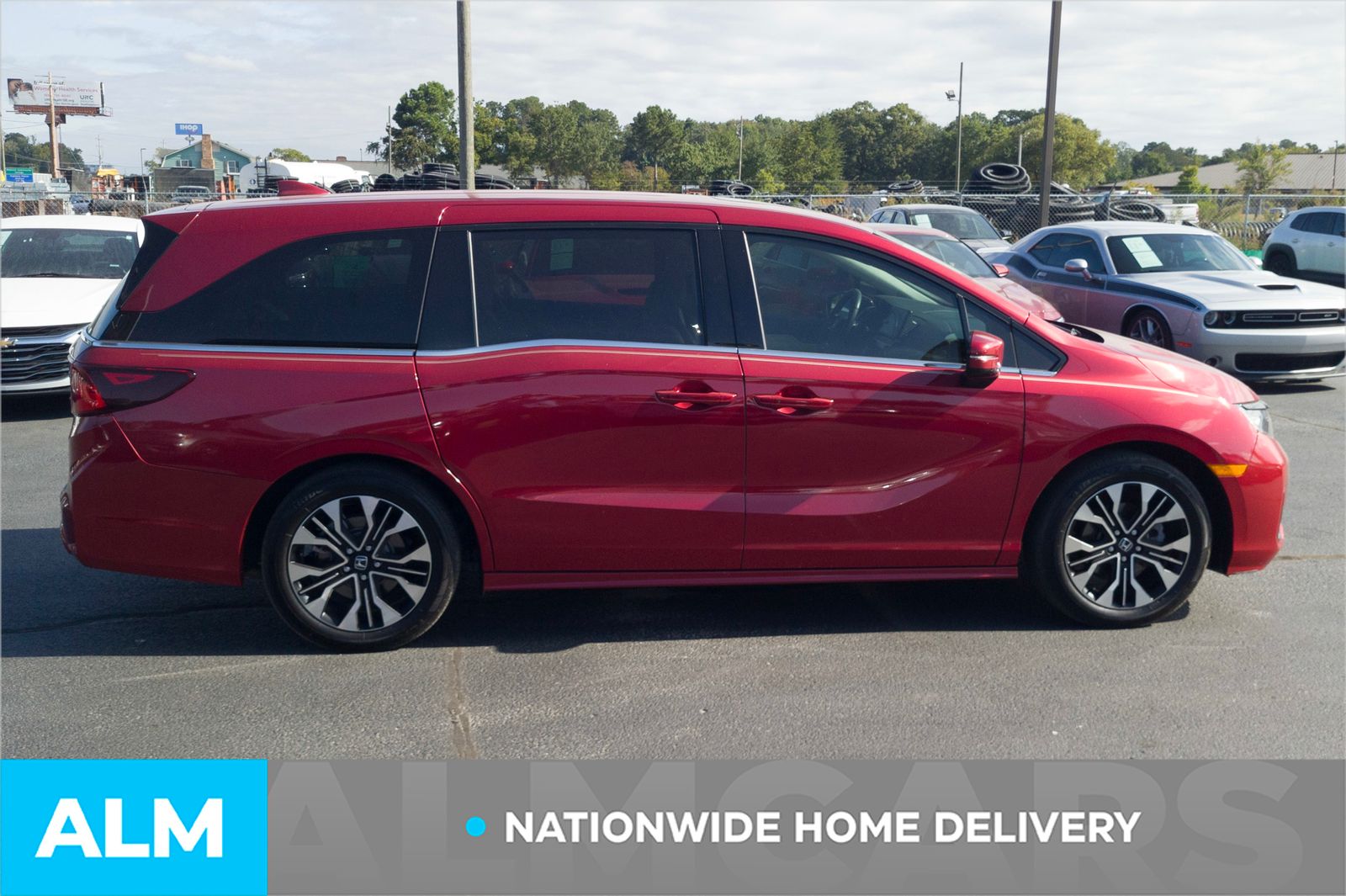 2025 Honda Odyssey Elite photo 4