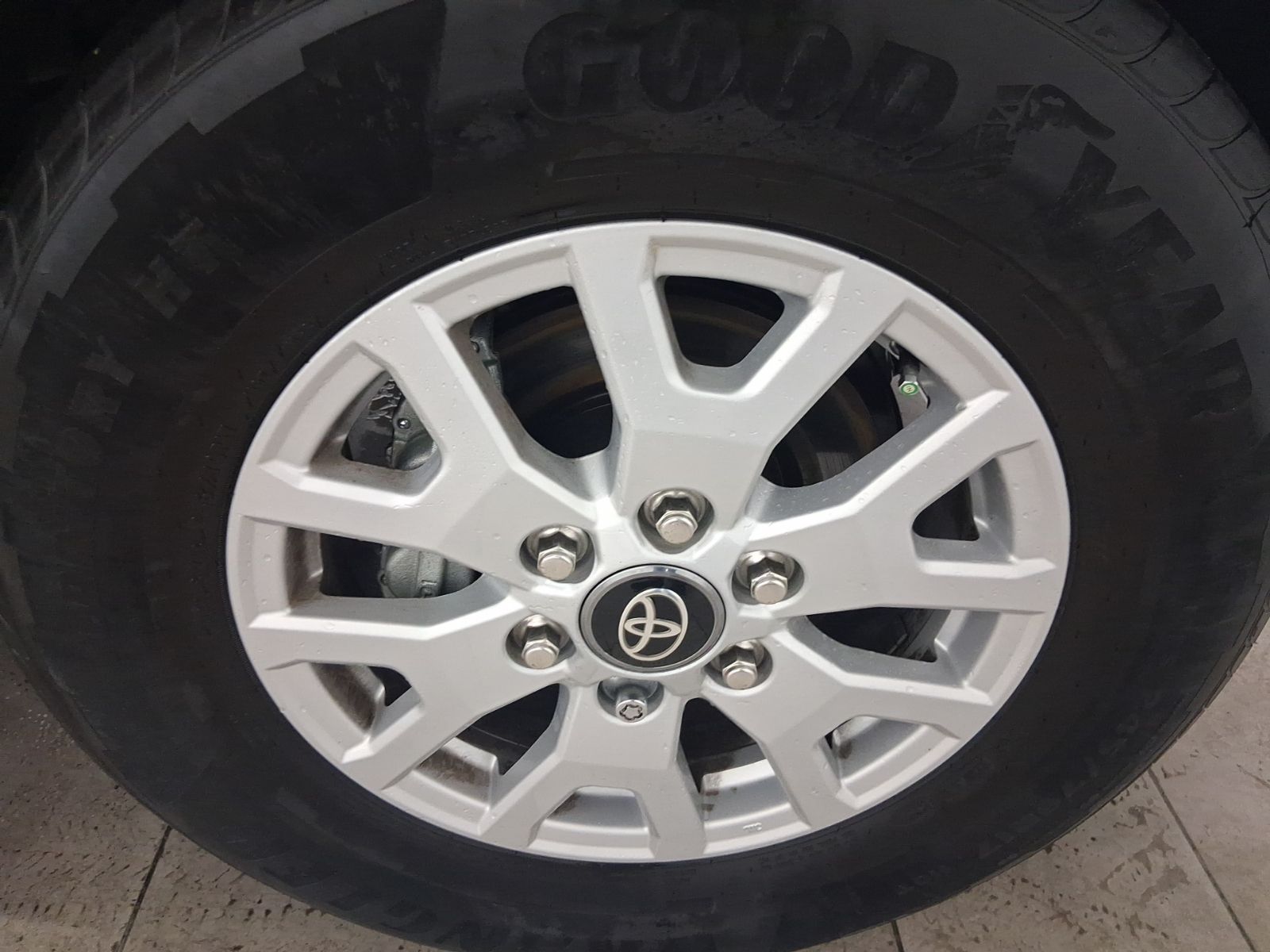 Used Car 2025 Toyota Tacoma  Sr For Sale Under $35,000 In Austin, Texas