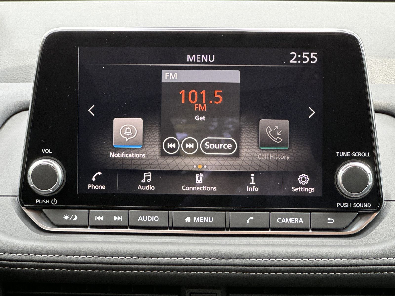 2026 Nissan Rogue S photo 2