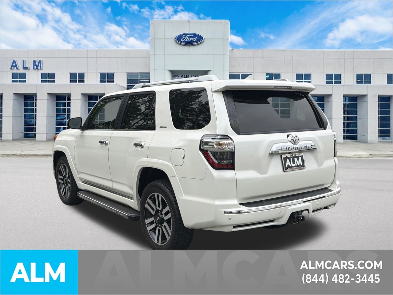 Certified Used 2018 Blizzard Pearl Toyota Limited image 8