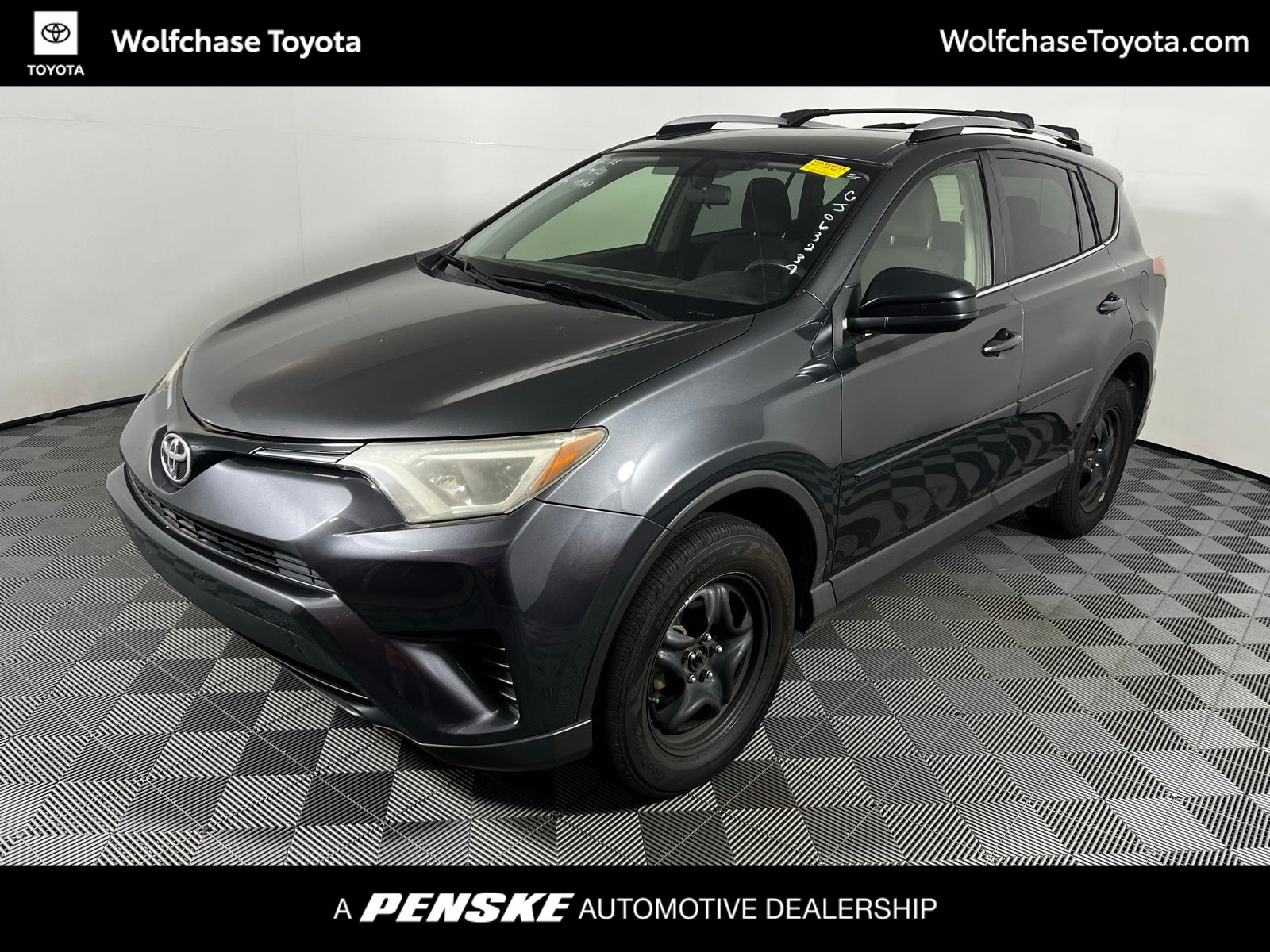 Thumbnail: 2016 Toyota RAV4 - 1