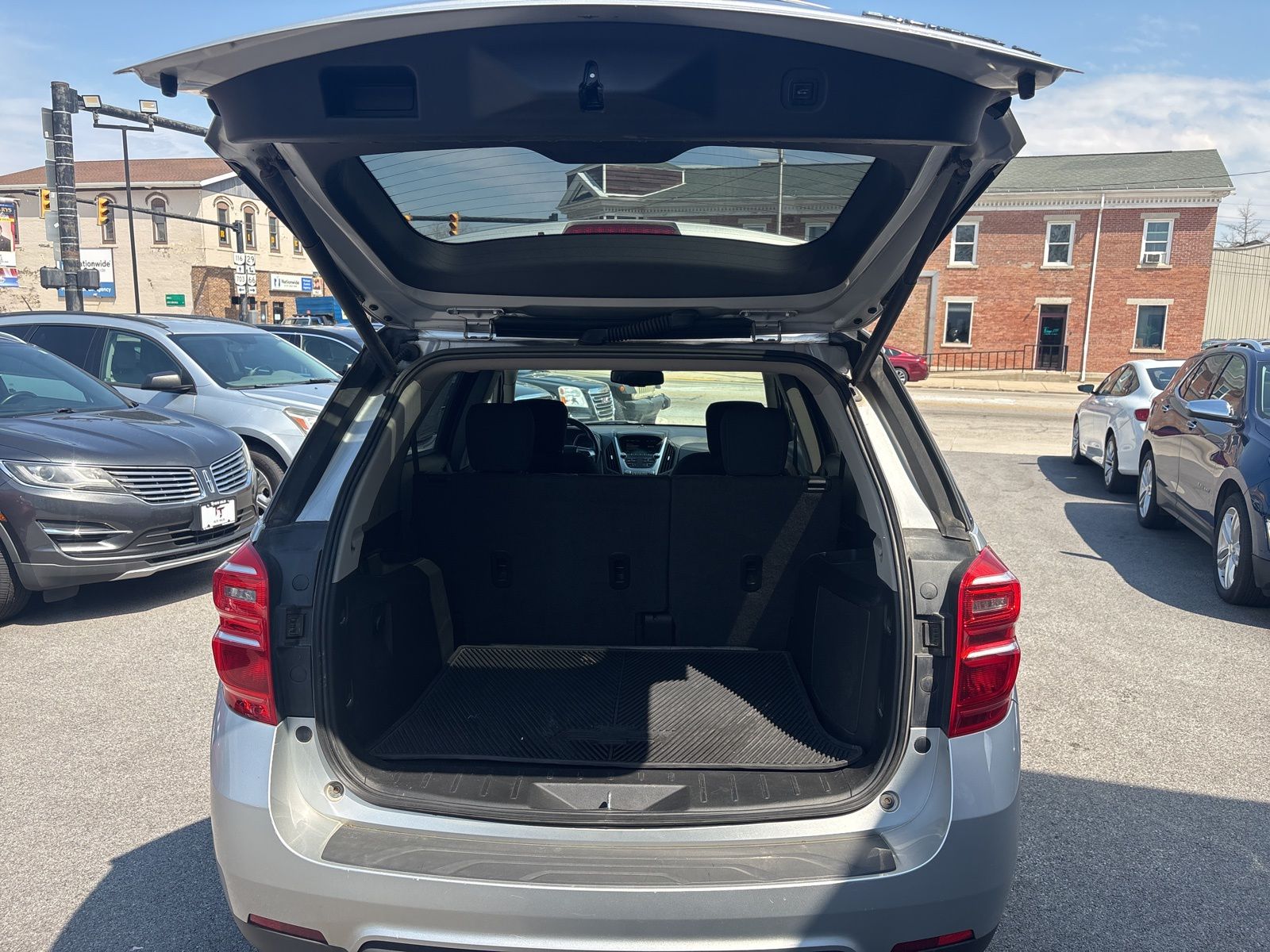 2016 Chevrolet Equinox LT - Photo 10