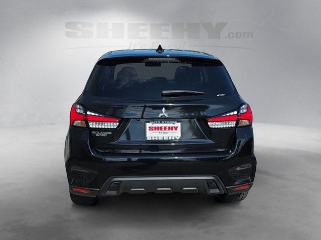 Used 2024  Mitsubishi 2.0 ES image 12