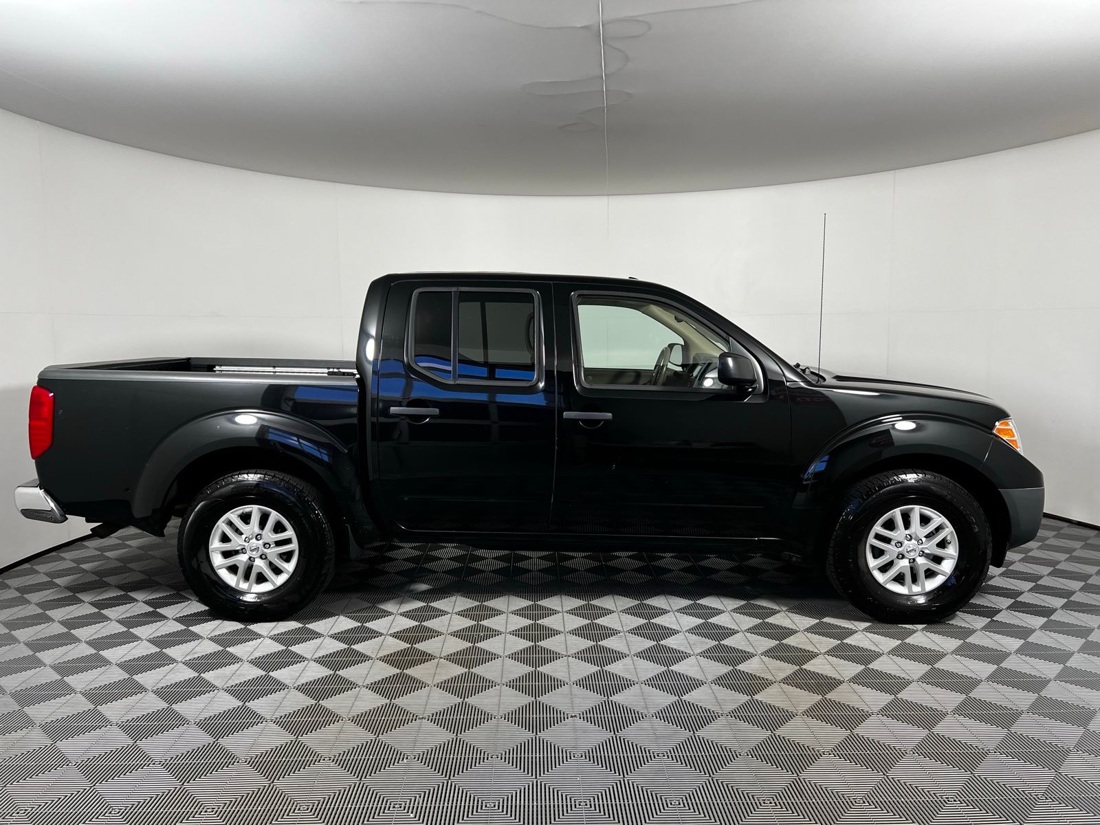 Thumbnail: 2018 Nissan Frontier - 4