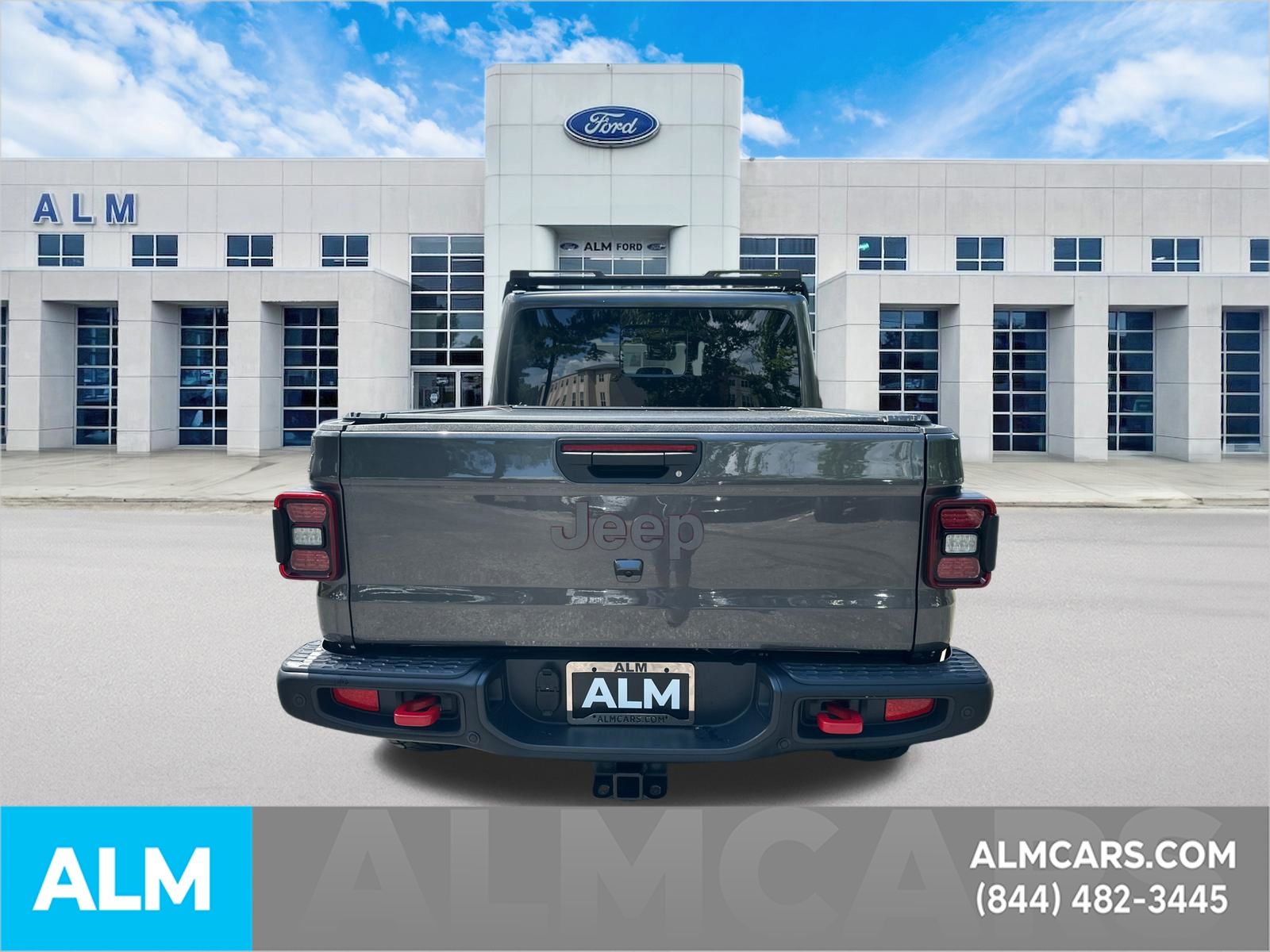 Used 2025 Gray Jeep Rubicon image 6