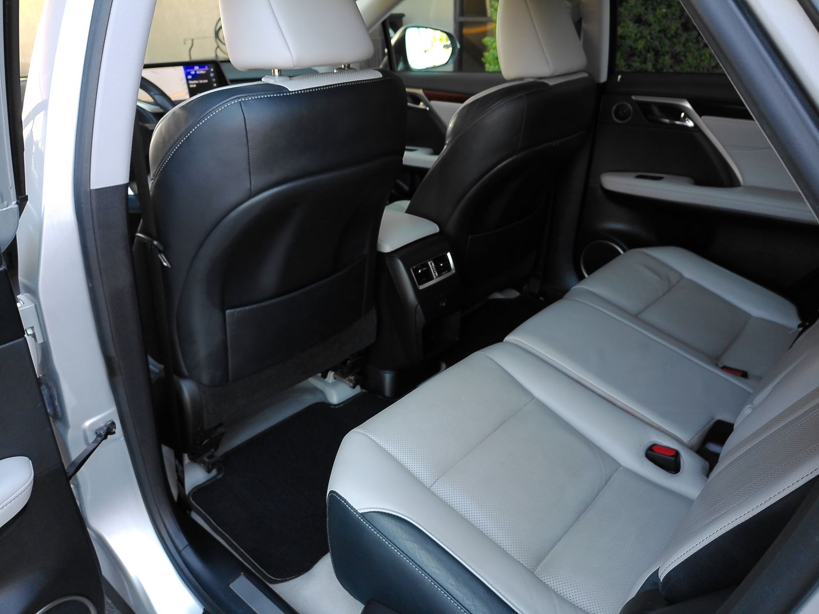 Used 2017 Silver Lexus 350 image 35