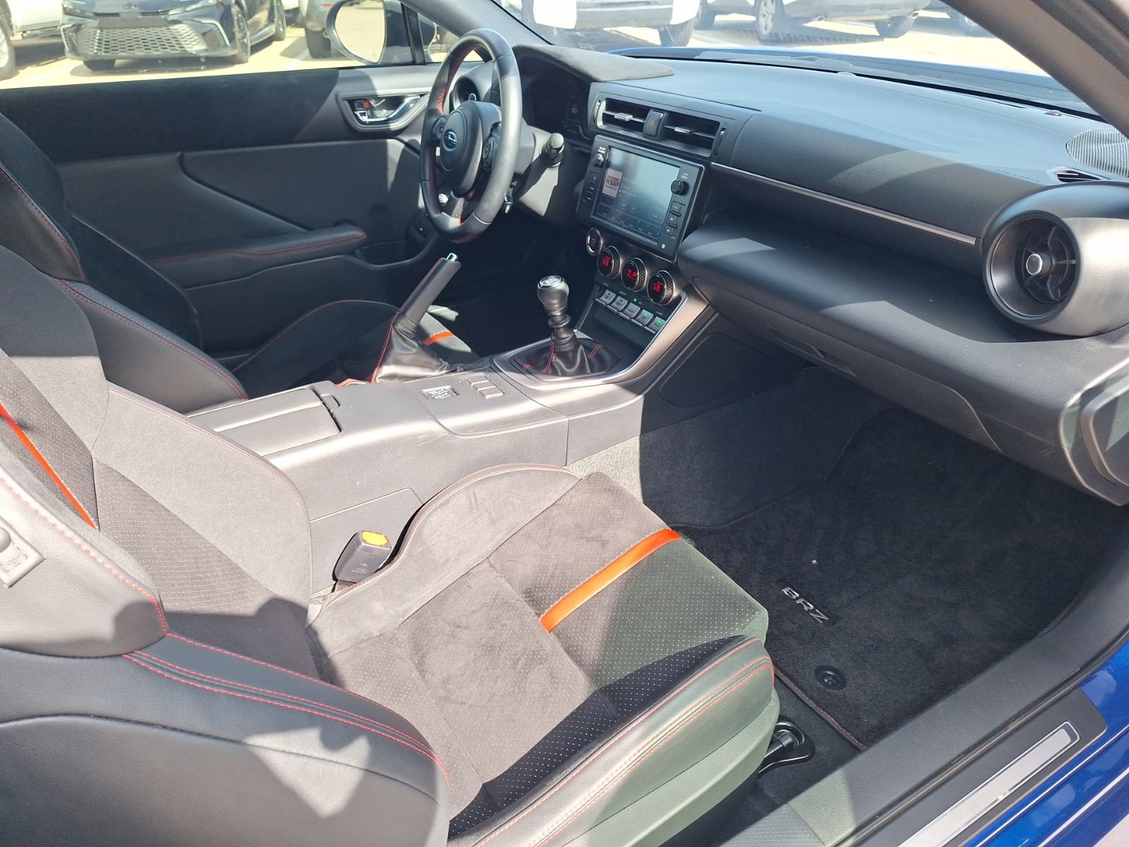 car-gallery-32