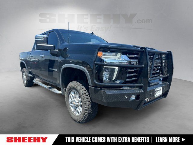 2022 Chevrolet Silverado HD LTZ 4WD Crew Cab Standard Box's photo