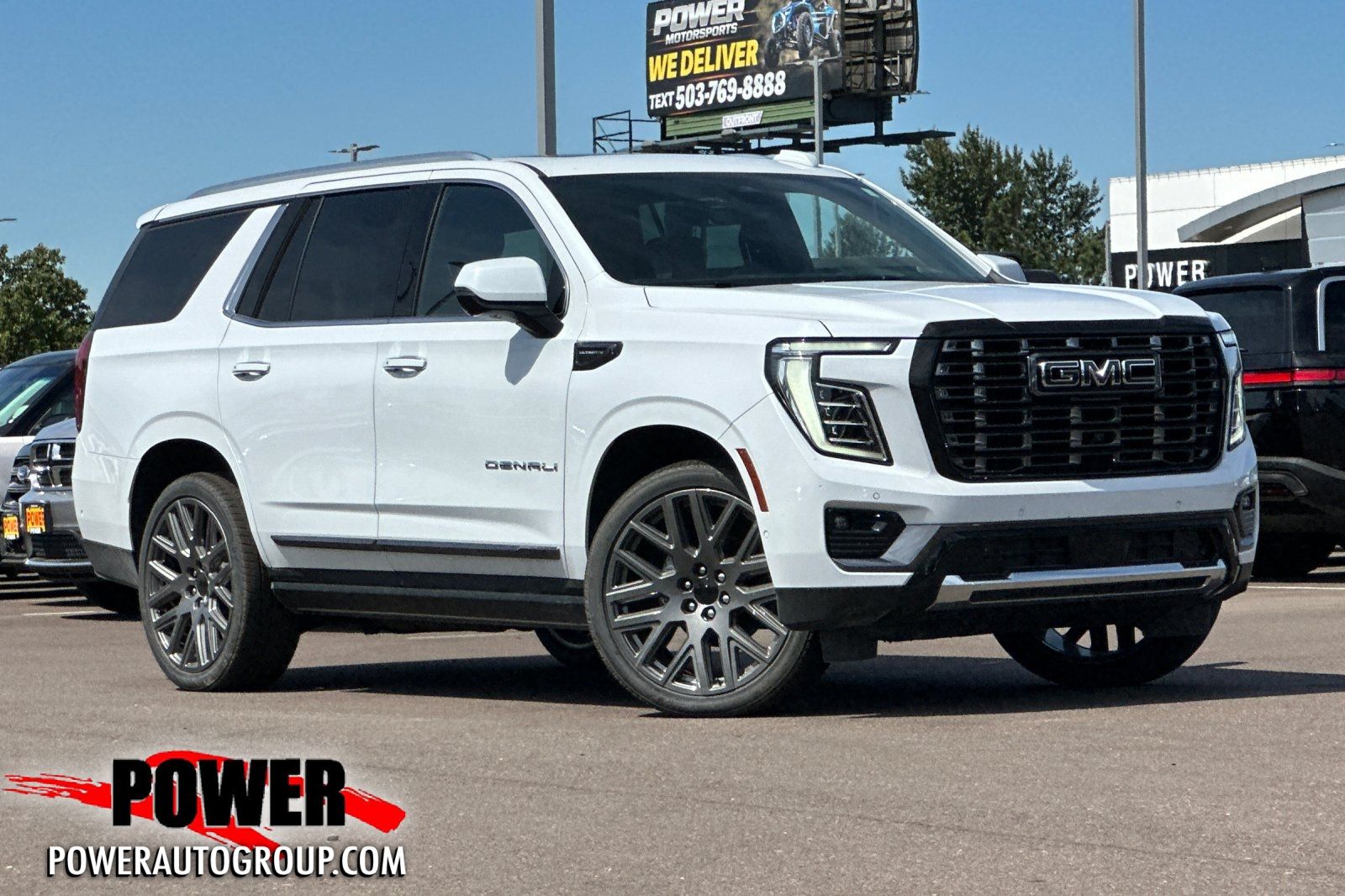 Summit White 2026 GMC Yukon SUV / Crossover Four-Wheel Drive