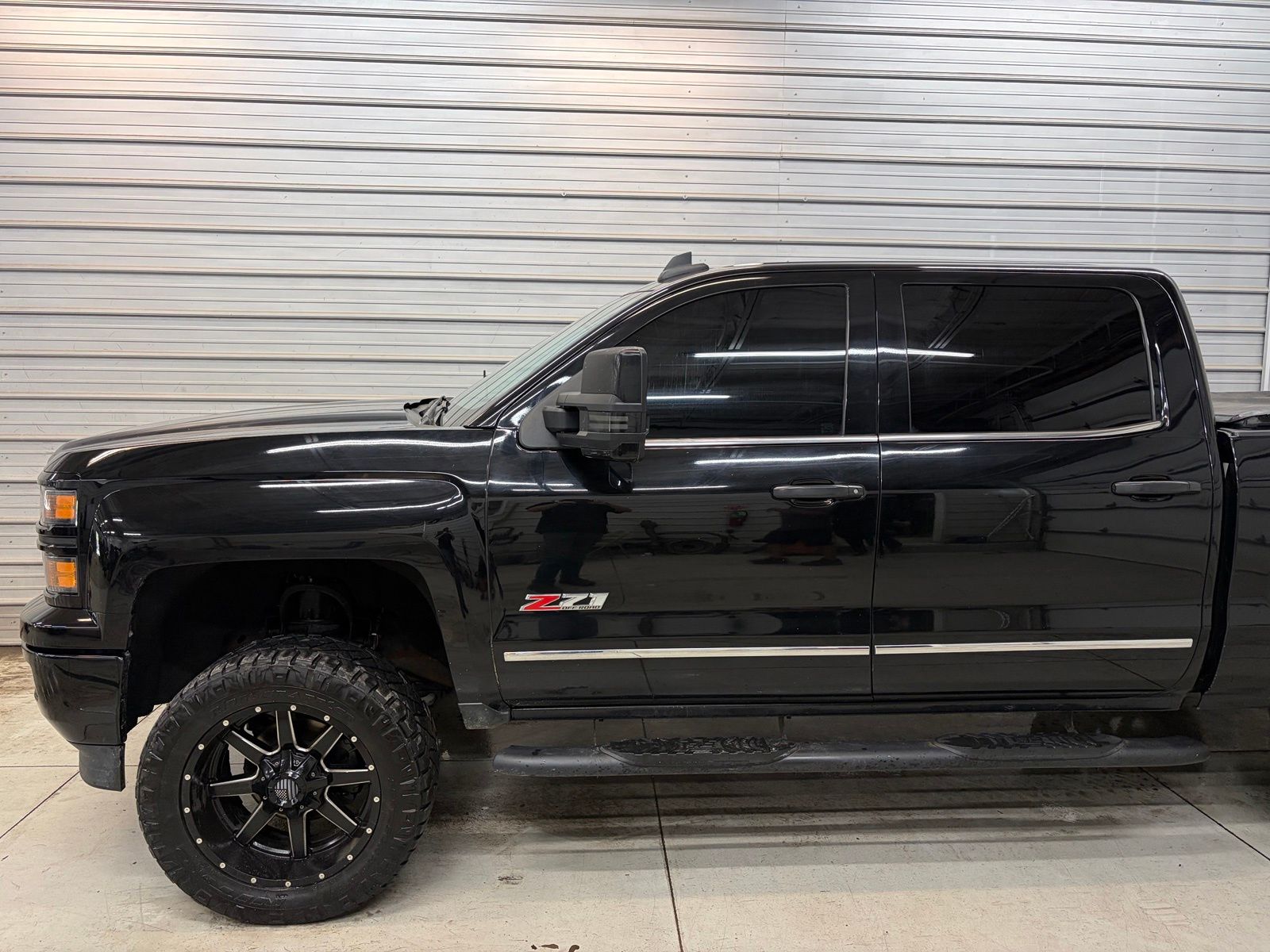 Photo 3 of 2015 Chevrolet Silverado 1500 LTZ