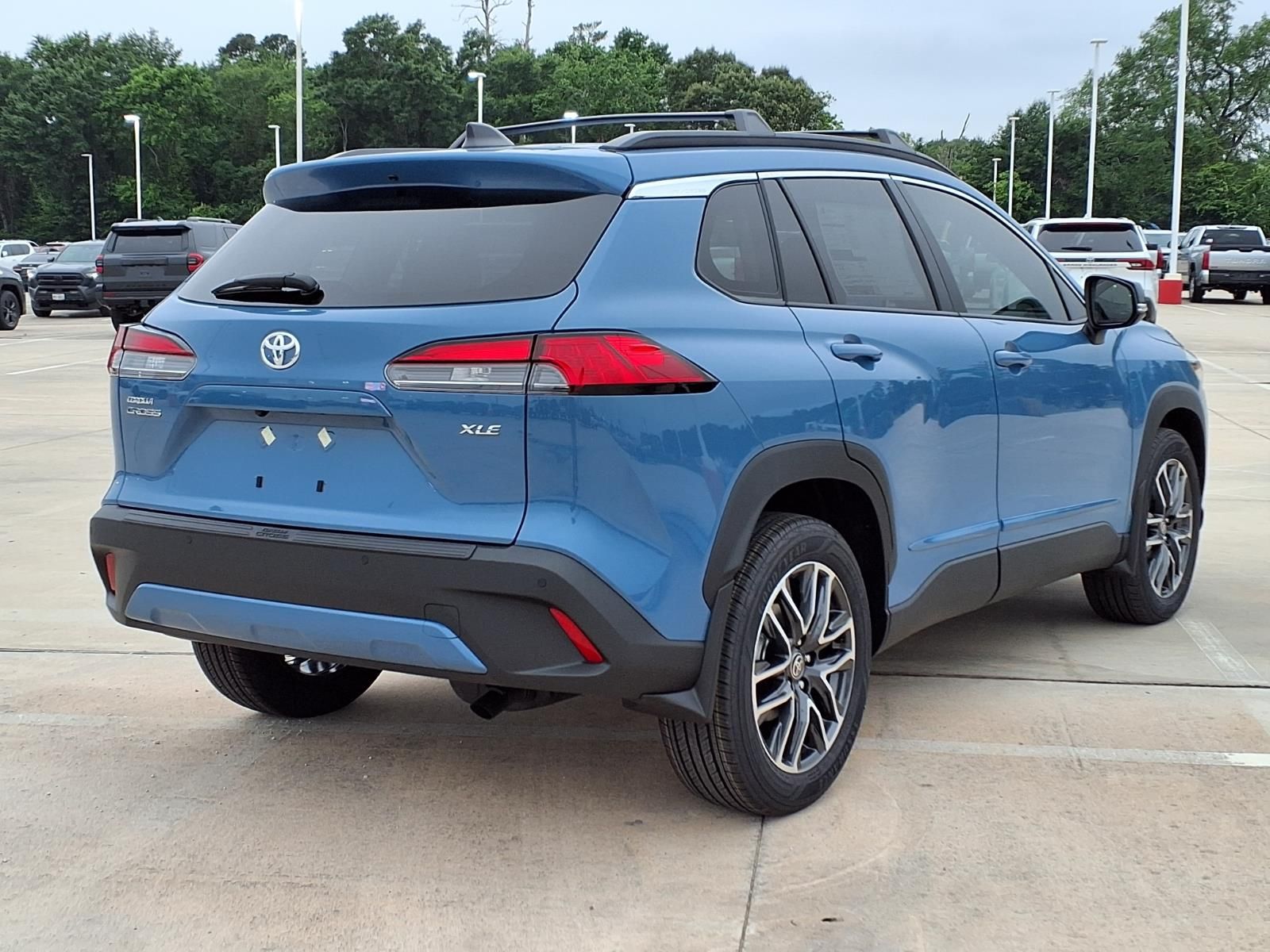 2026 Toyota Corolla Cross XLE - 6