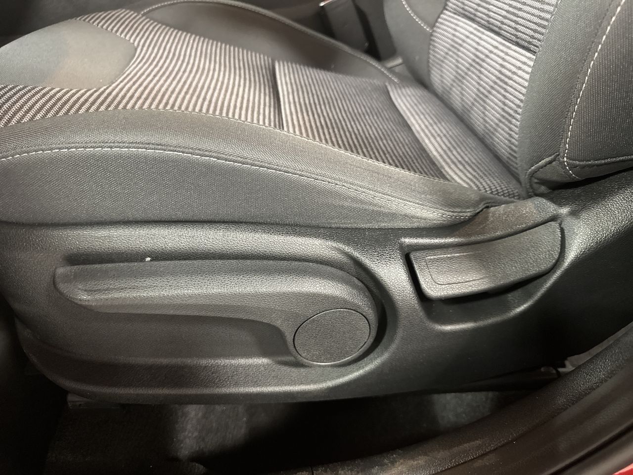 2022 Kia Niro LXS photo 17