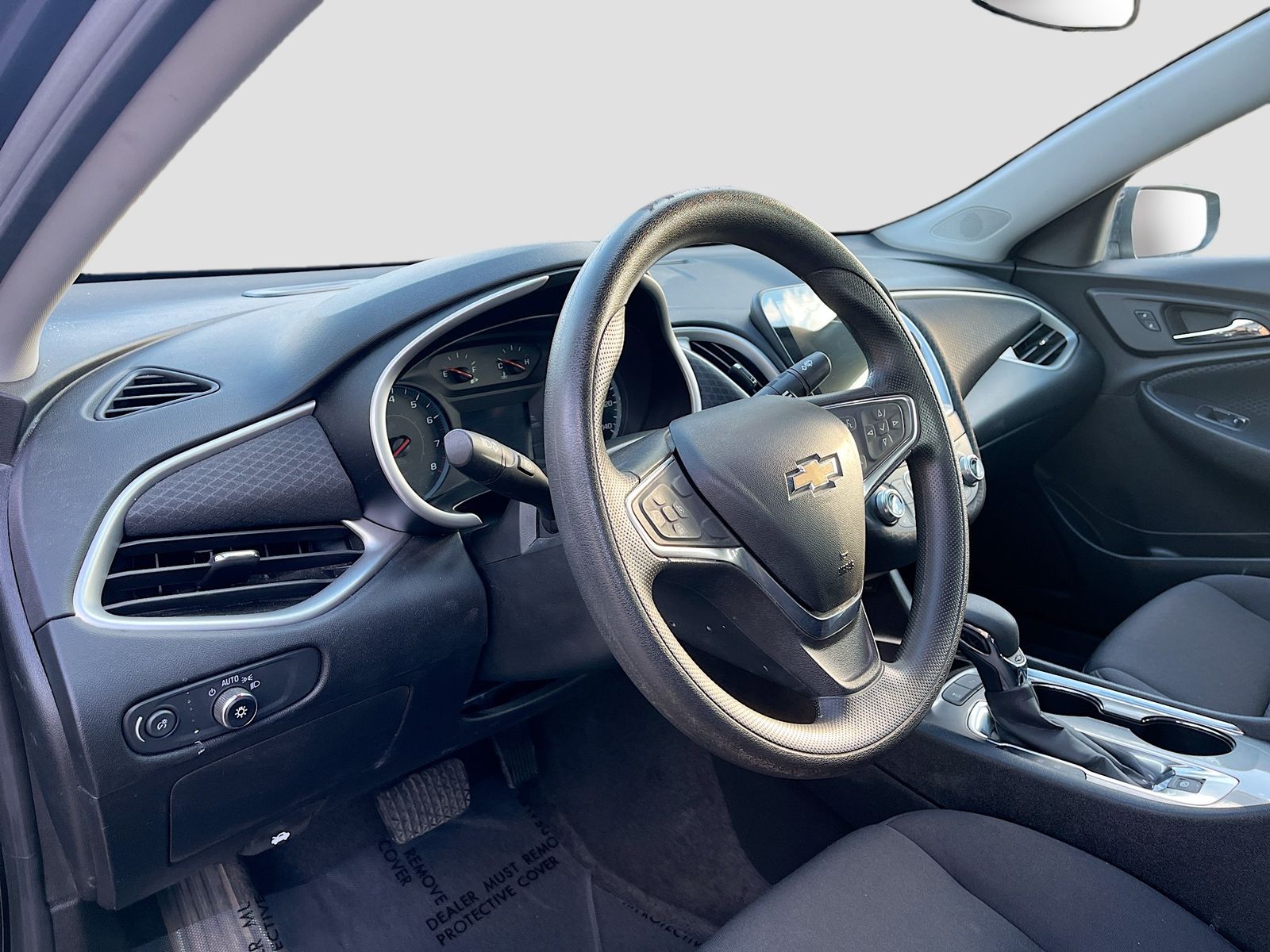 Used 2024 Black Chevrolet LT image 9
