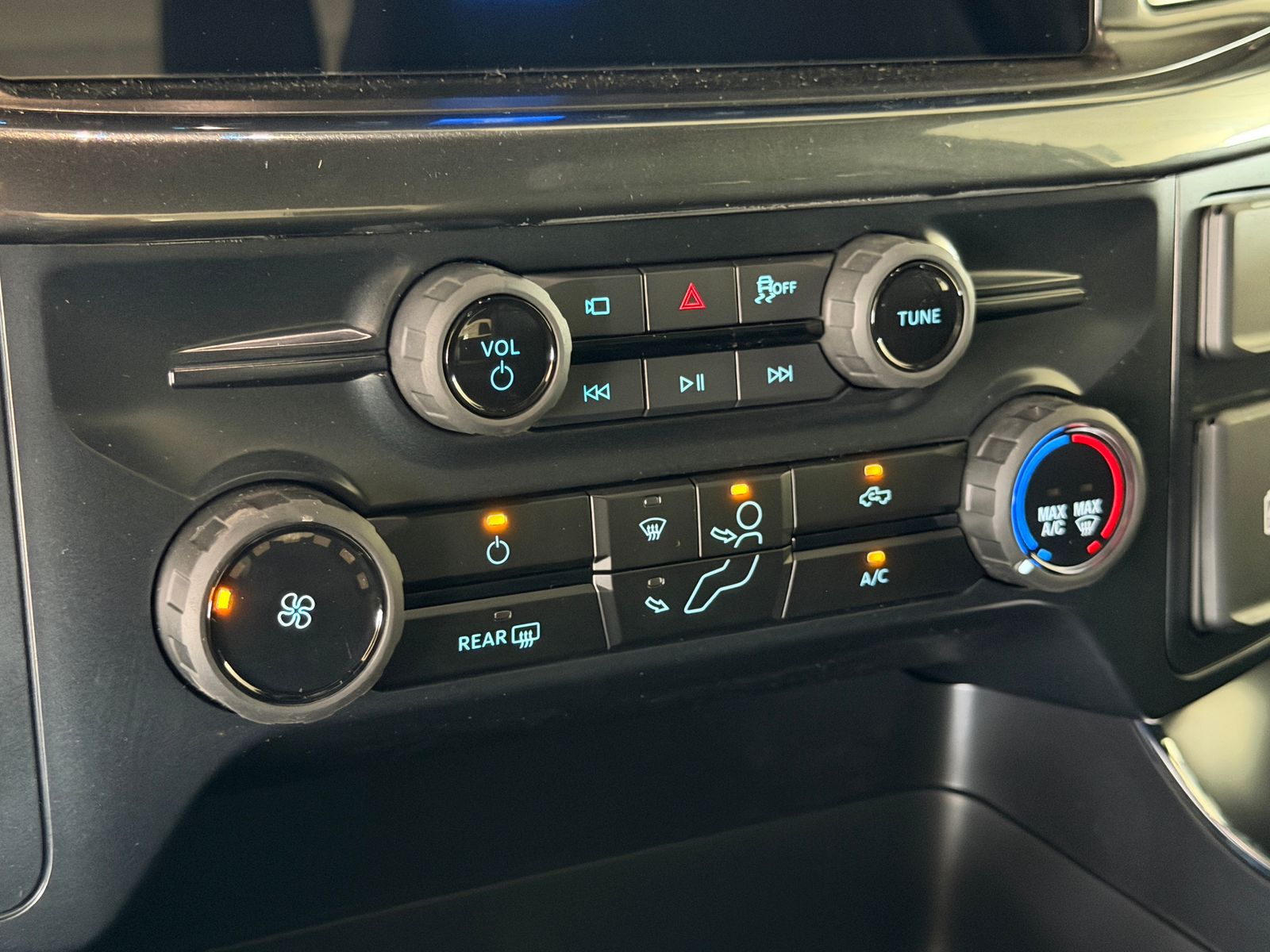 New 2026 Agate Black Metallic Ford STX image 24