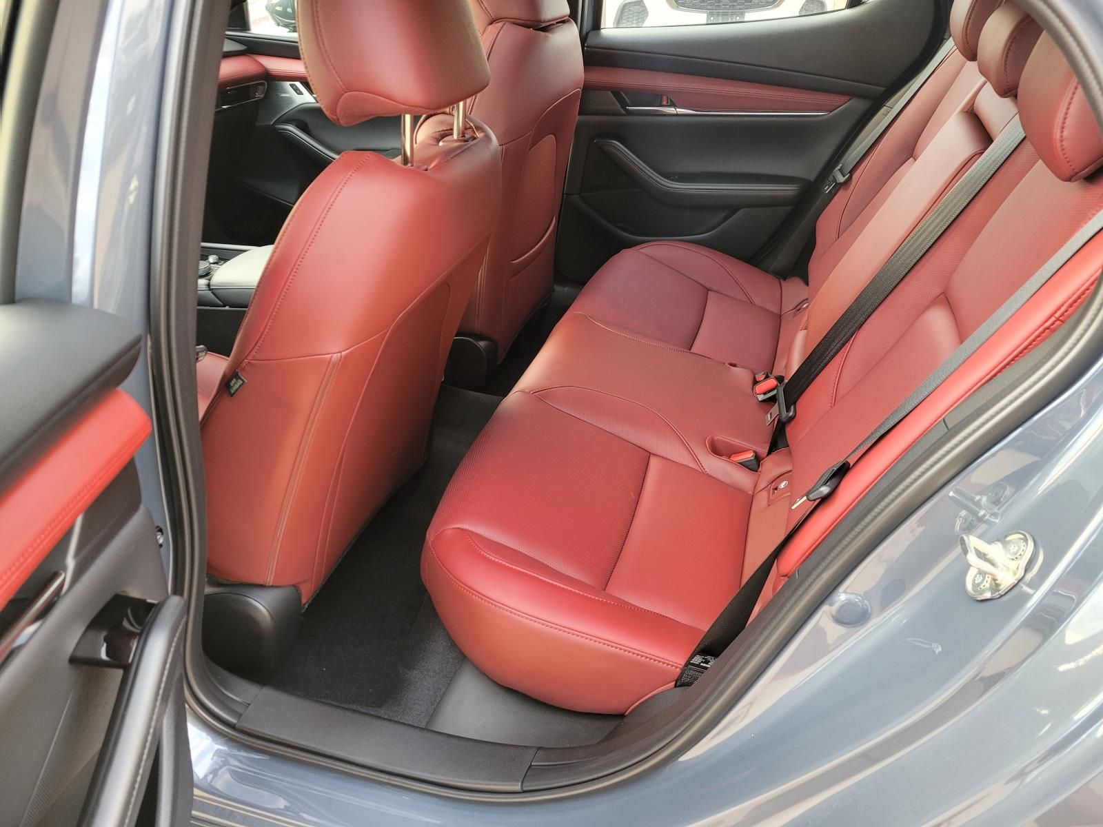 New Polymetal Gray Metallic 2026 Mazda MAZDA3 2.5 S Premium for