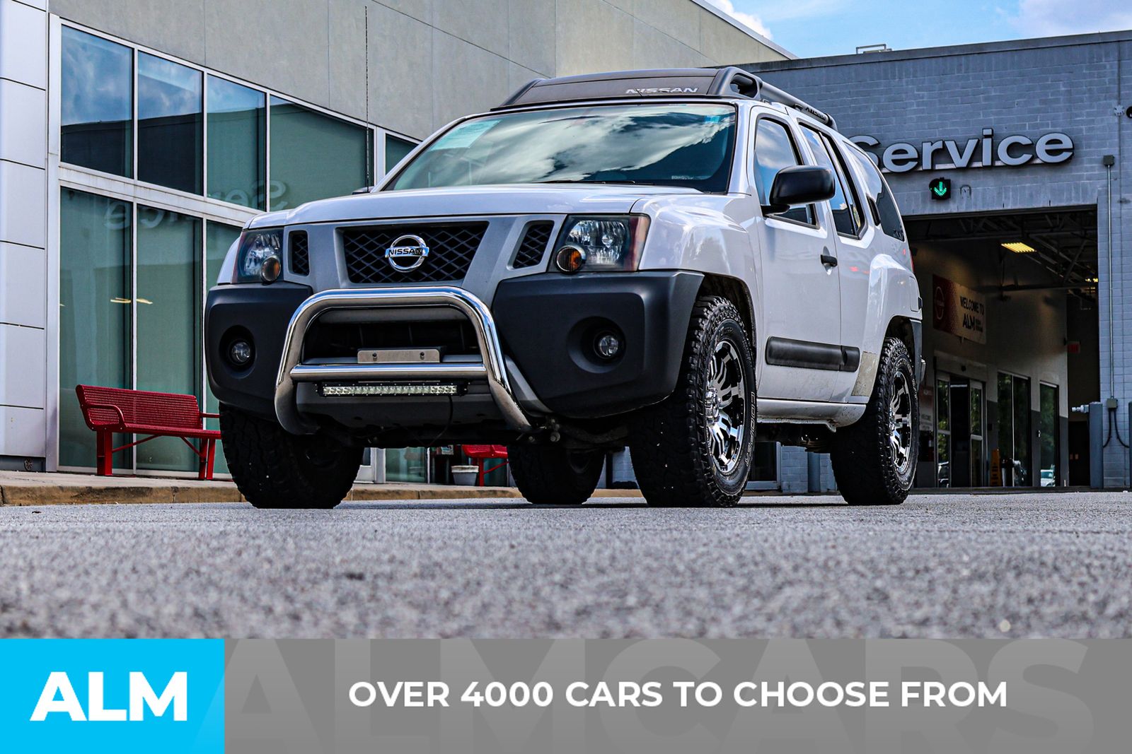 2012 Nissan Xterra LE S photo 2