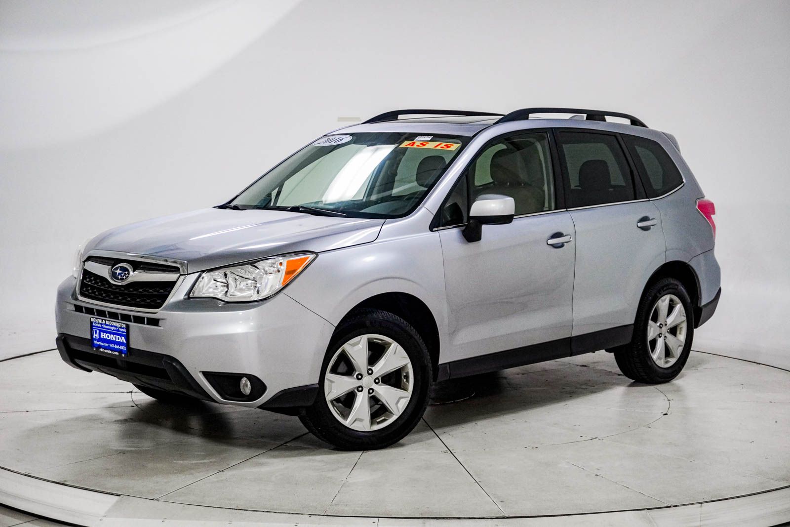 Ice Silver Metallic 2016 Subaru Forester SUV / Crossover All-Wheel Drive Continuously Variable Transmission