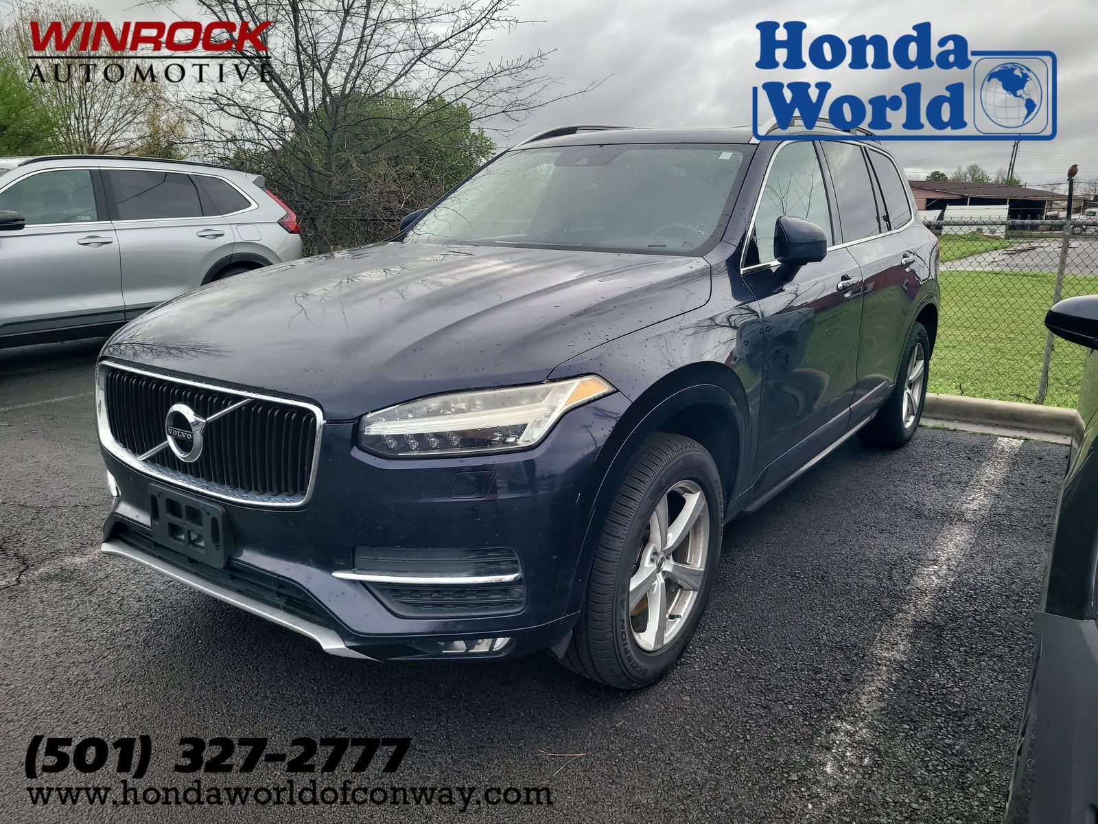 2016 Volvo XC90 T5 Momentum AWD
