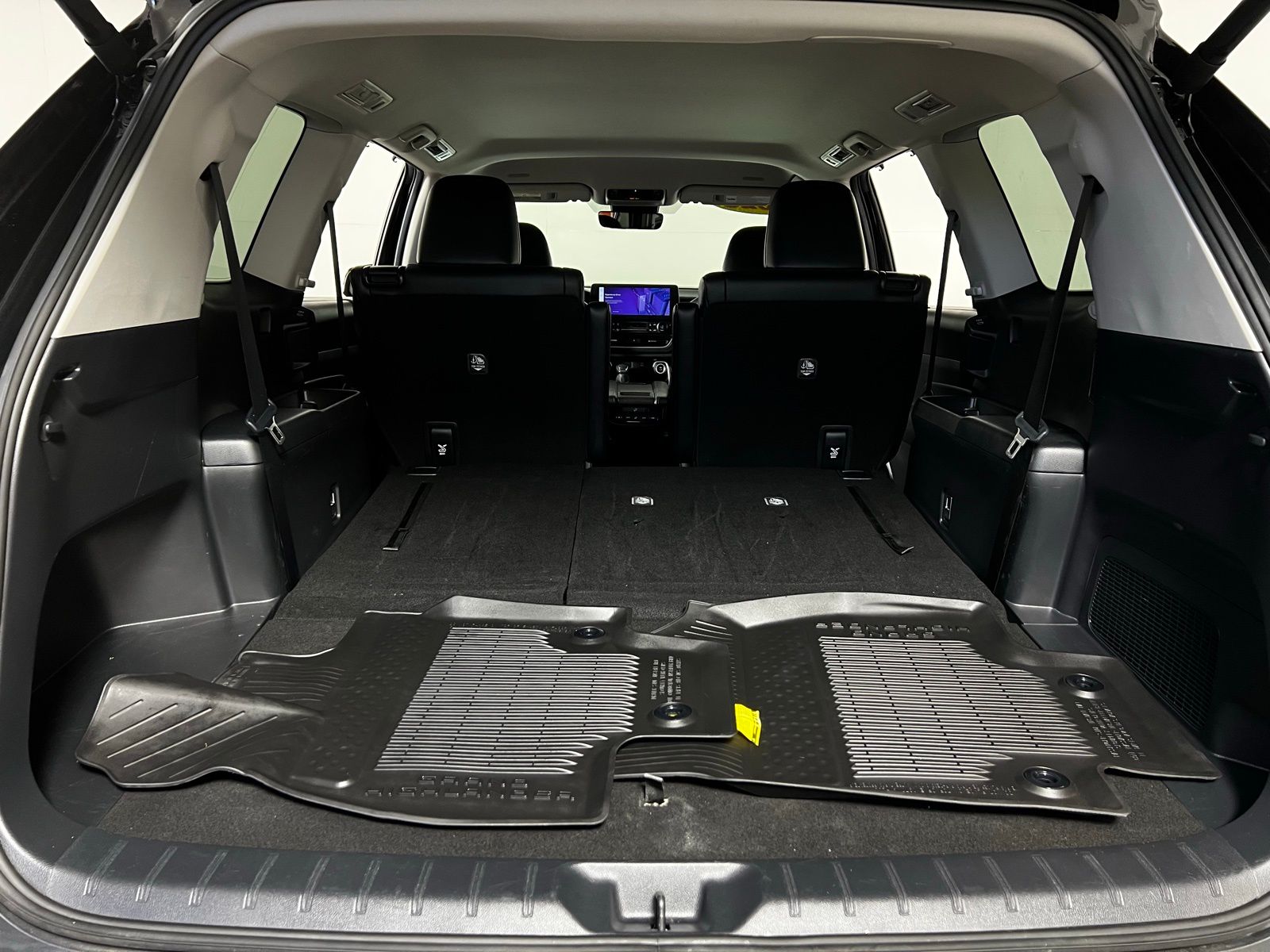 Thumbnail: 2025 Toyota Grand Highlander - 27