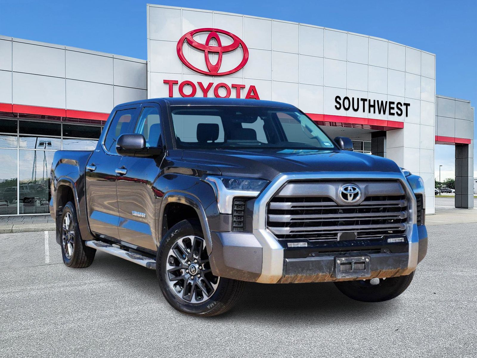 2023 Toyota Tundra Limited 1