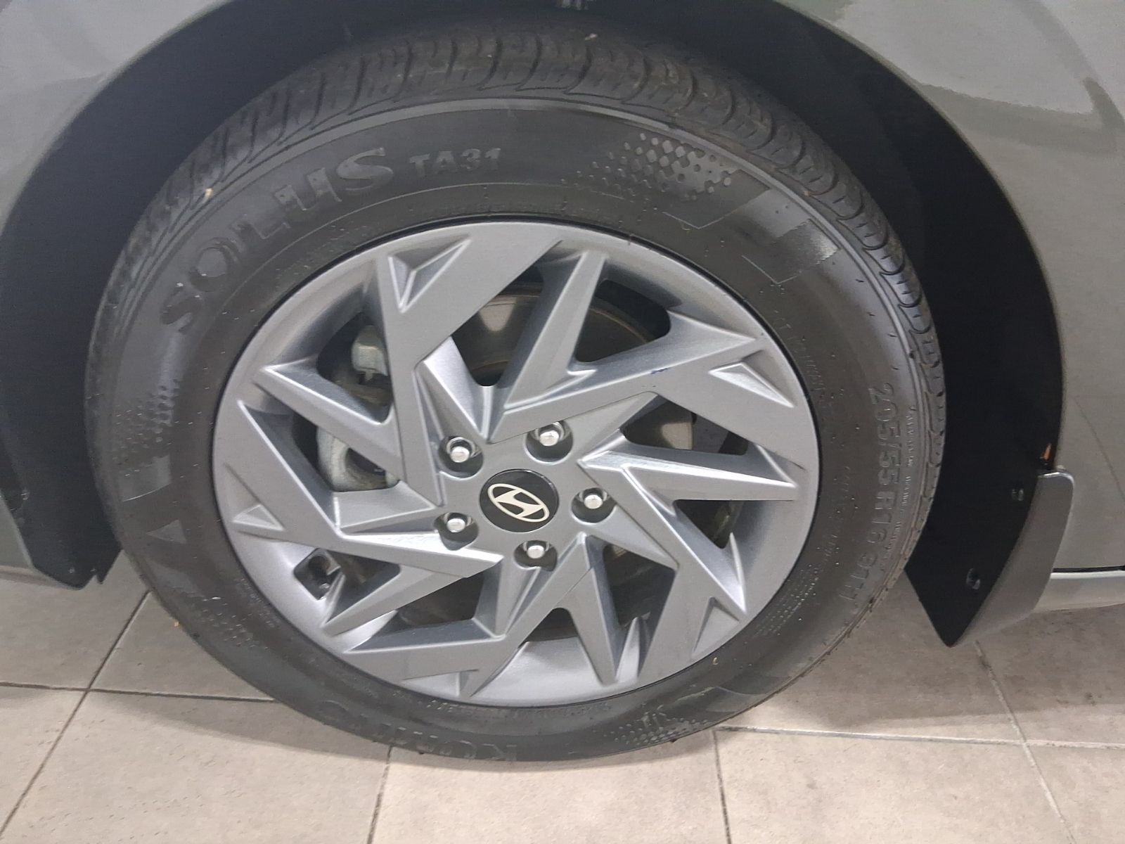 Used Car 2024 Hyundai Elantra Hybrid  Blue For Sale Under $25,000 In Austin, Texas