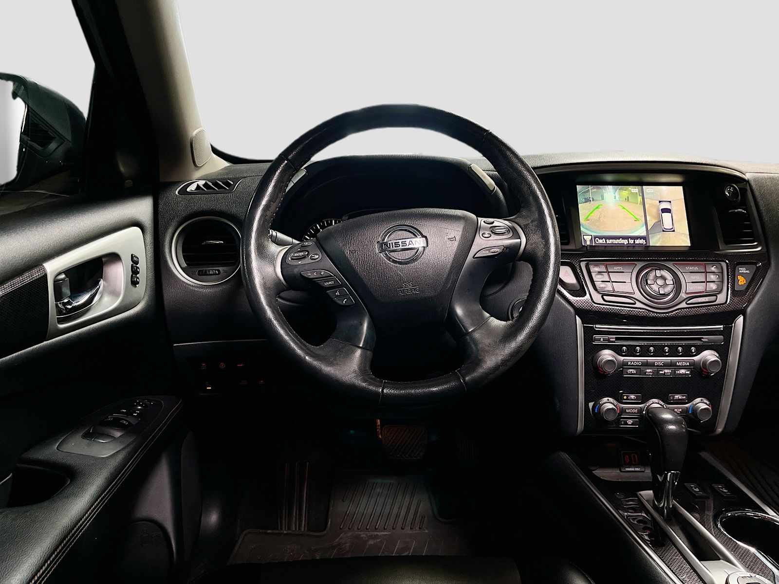 Used 2020 Gray Nissan SL image 23