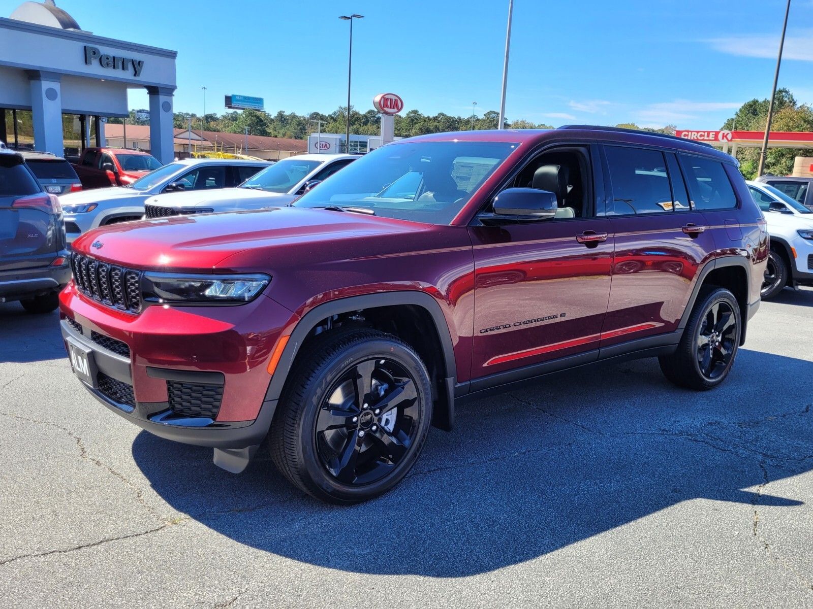 2025 Jeep Grand Cherokee L Altitude's photo
