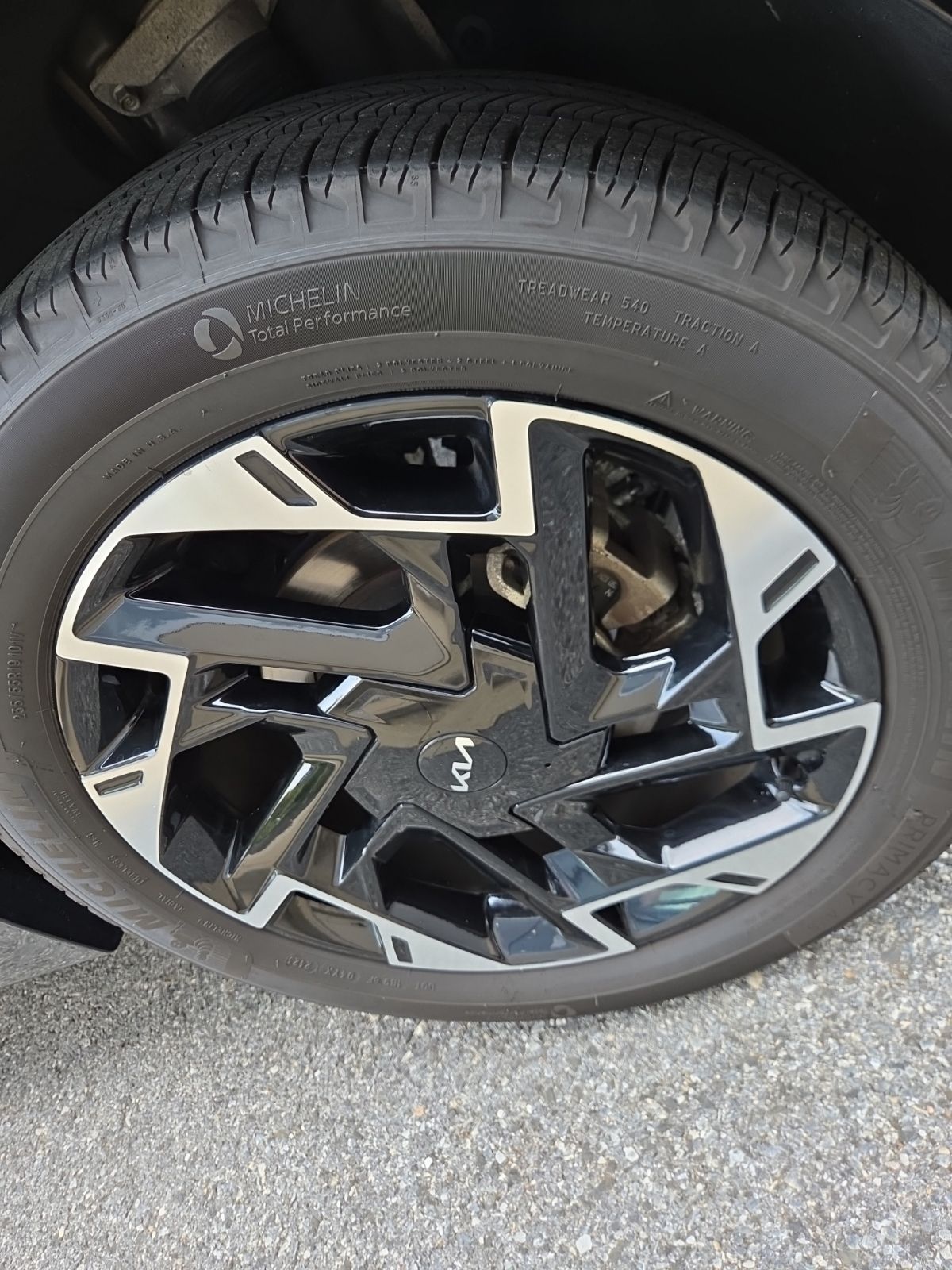 Used 2024 Black Kia SX-Prestige image 27