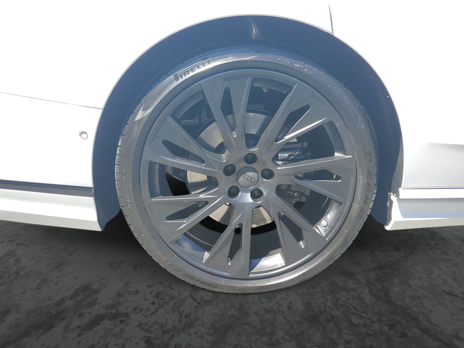Vehicle photo