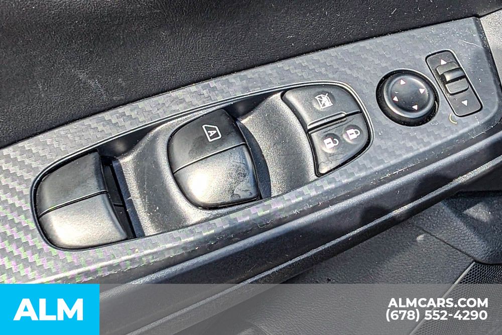 2024 Nissan Sentra S photo 38