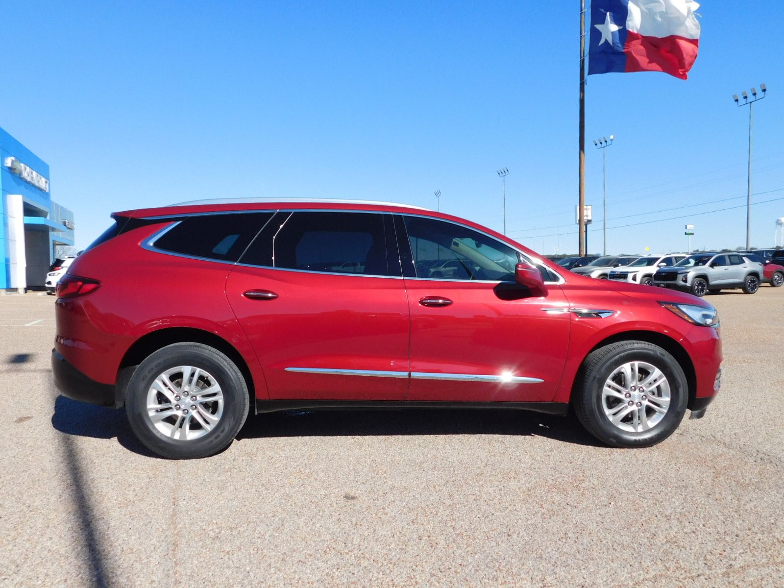 2018 Buick Enclave Essence 2