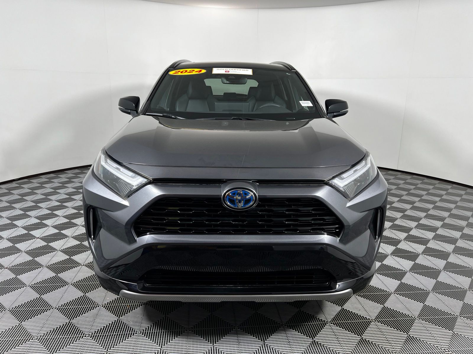 Thumbnail: 2024 Toyota RAV4 - 2