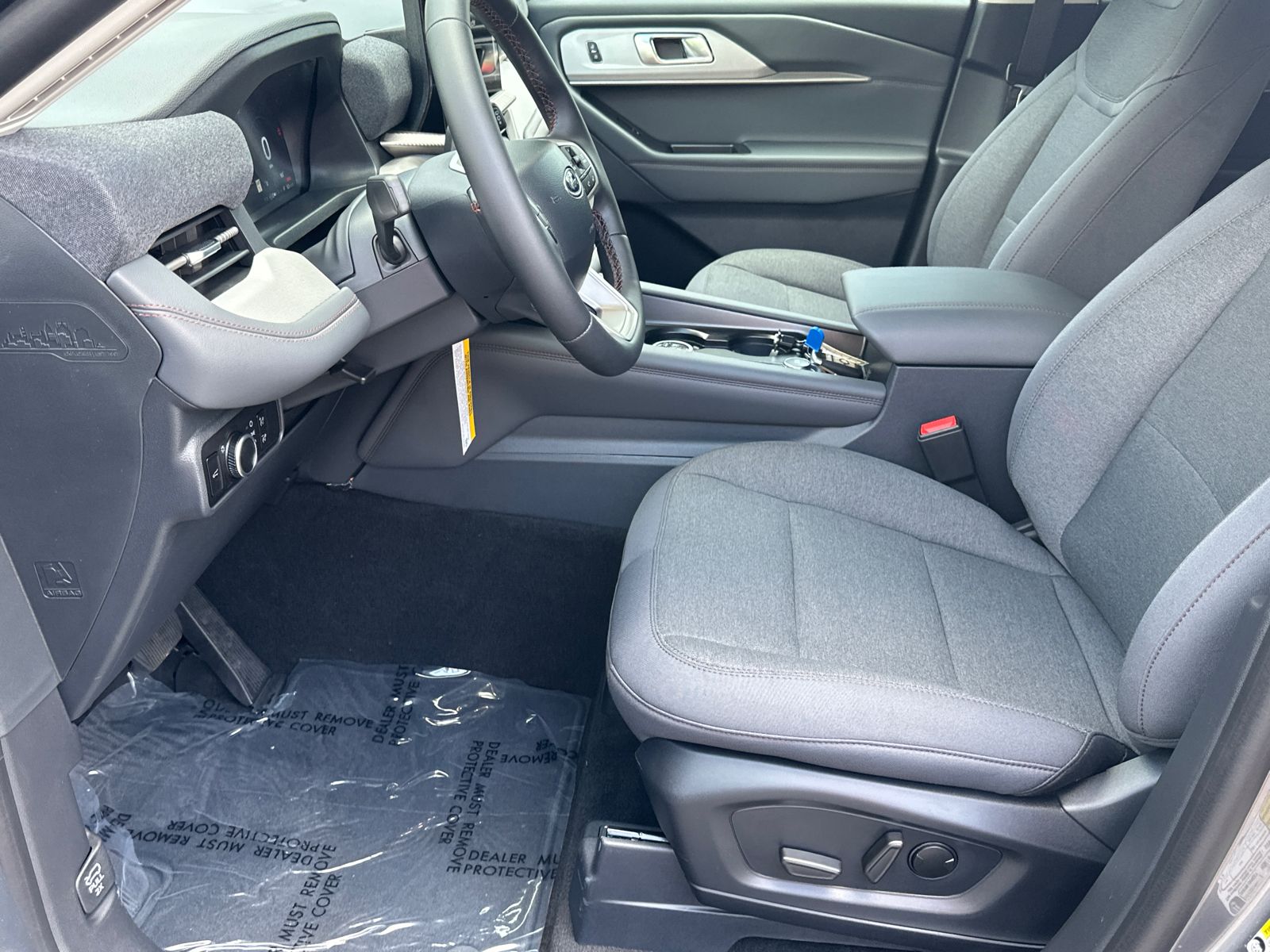 New 2026 Carbonized Gray Metallic Ford Active image 10