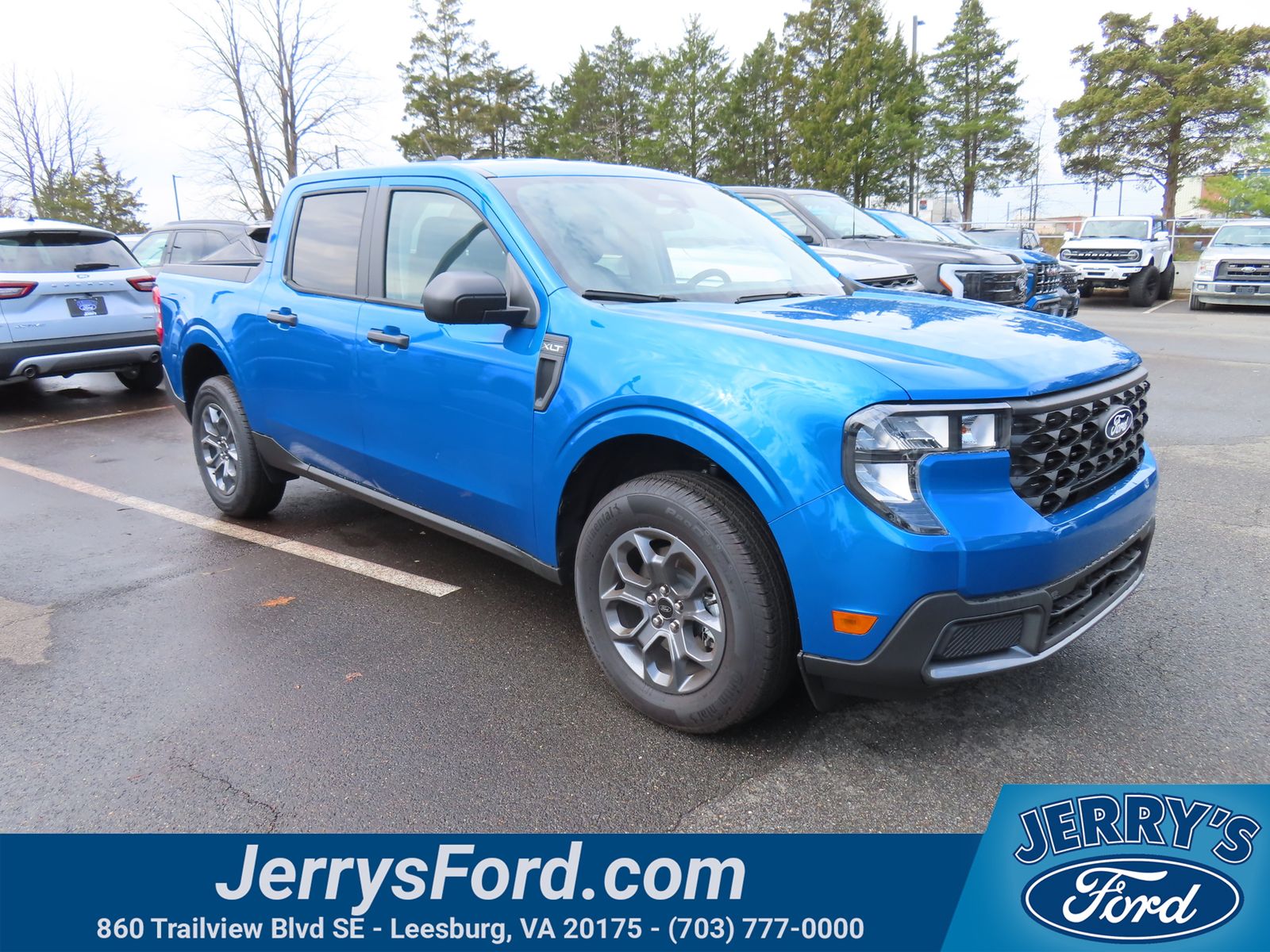 Velocity Blue 2025 Ford Maverick XLT SuperCrew AWD Pickup Truck All-Wheel Drive 8-Speed Automatic