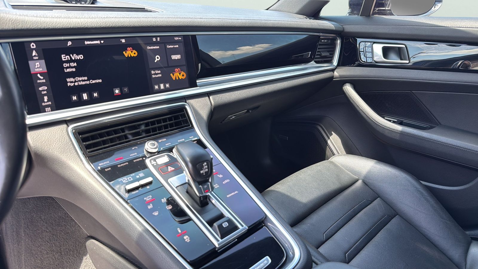 Used 2019  Porsche 4 image 19