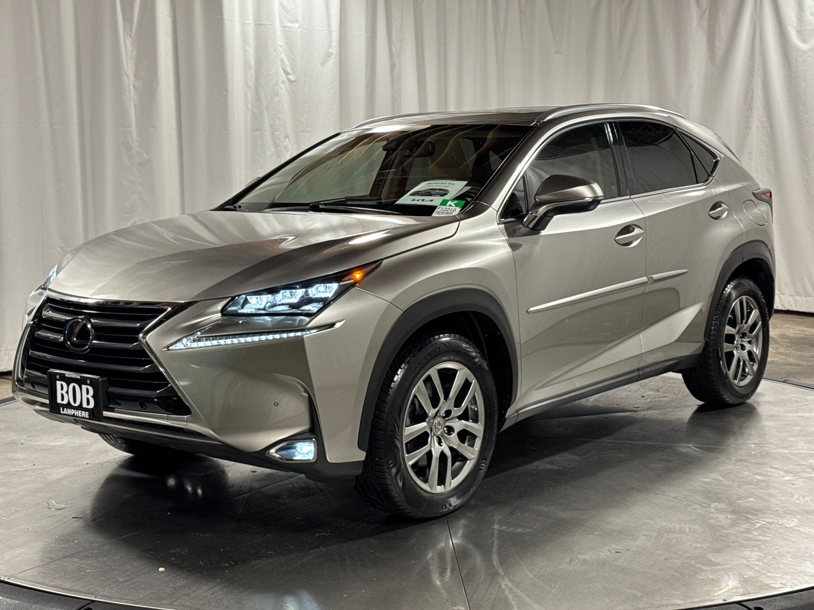 Silver Lining Metallic 2015 Lexus NX 200t FWD SUV / Crossover Front-Wheel Drive 6-Speed Automatic