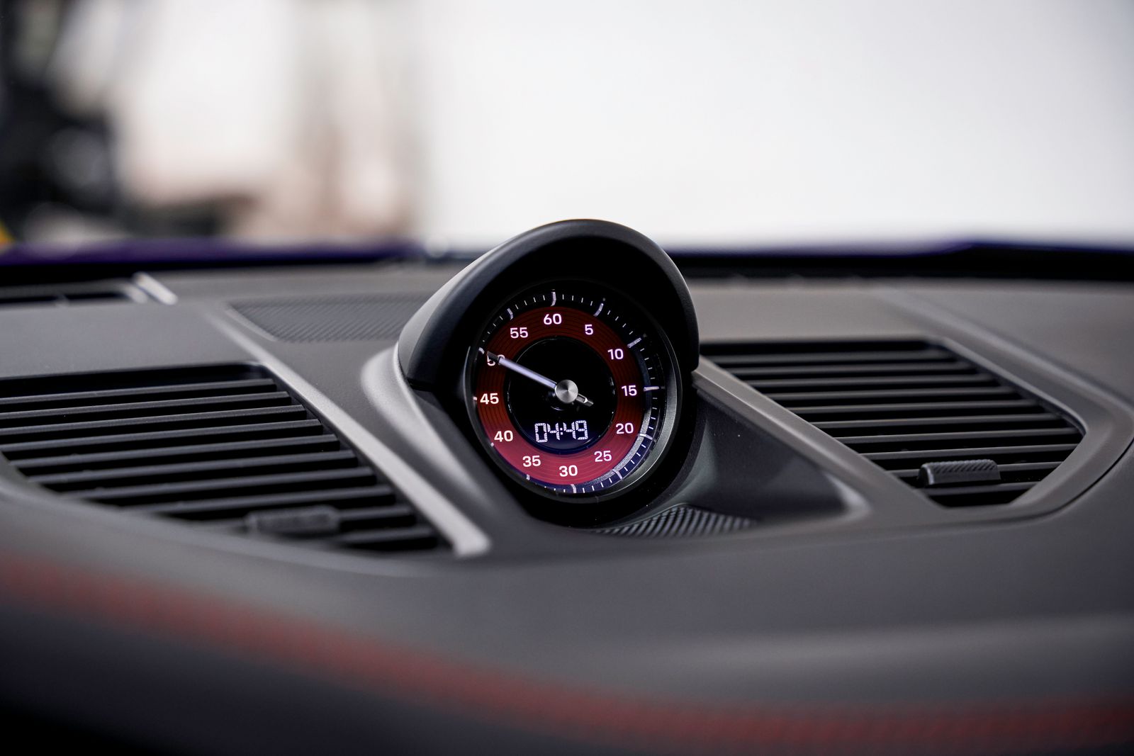2024 Porsche 911 Targa 4 GTS — photo 13