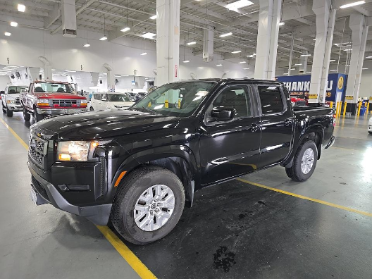 2022 Nissan Frontier SV Crew Cab 4X2 SWB's photo