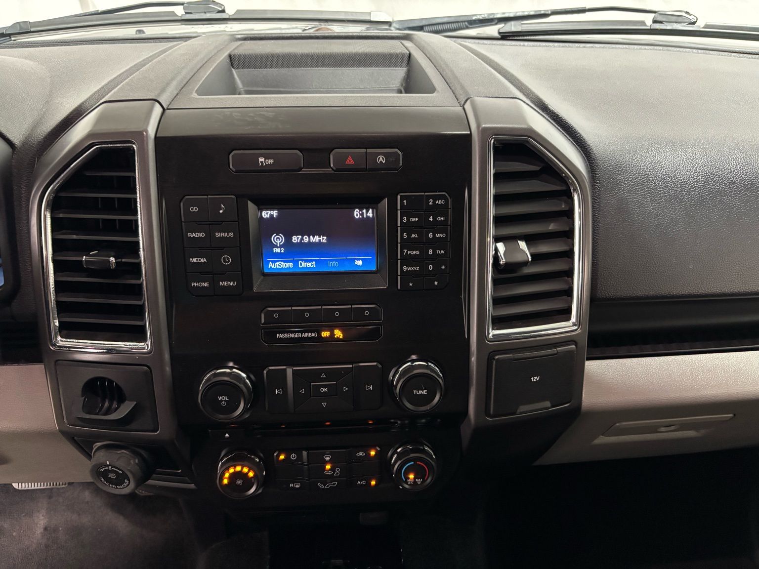 Used Car 2016 Ford F-150  Xlt For Sale Under $20,000 In Austin, Texas