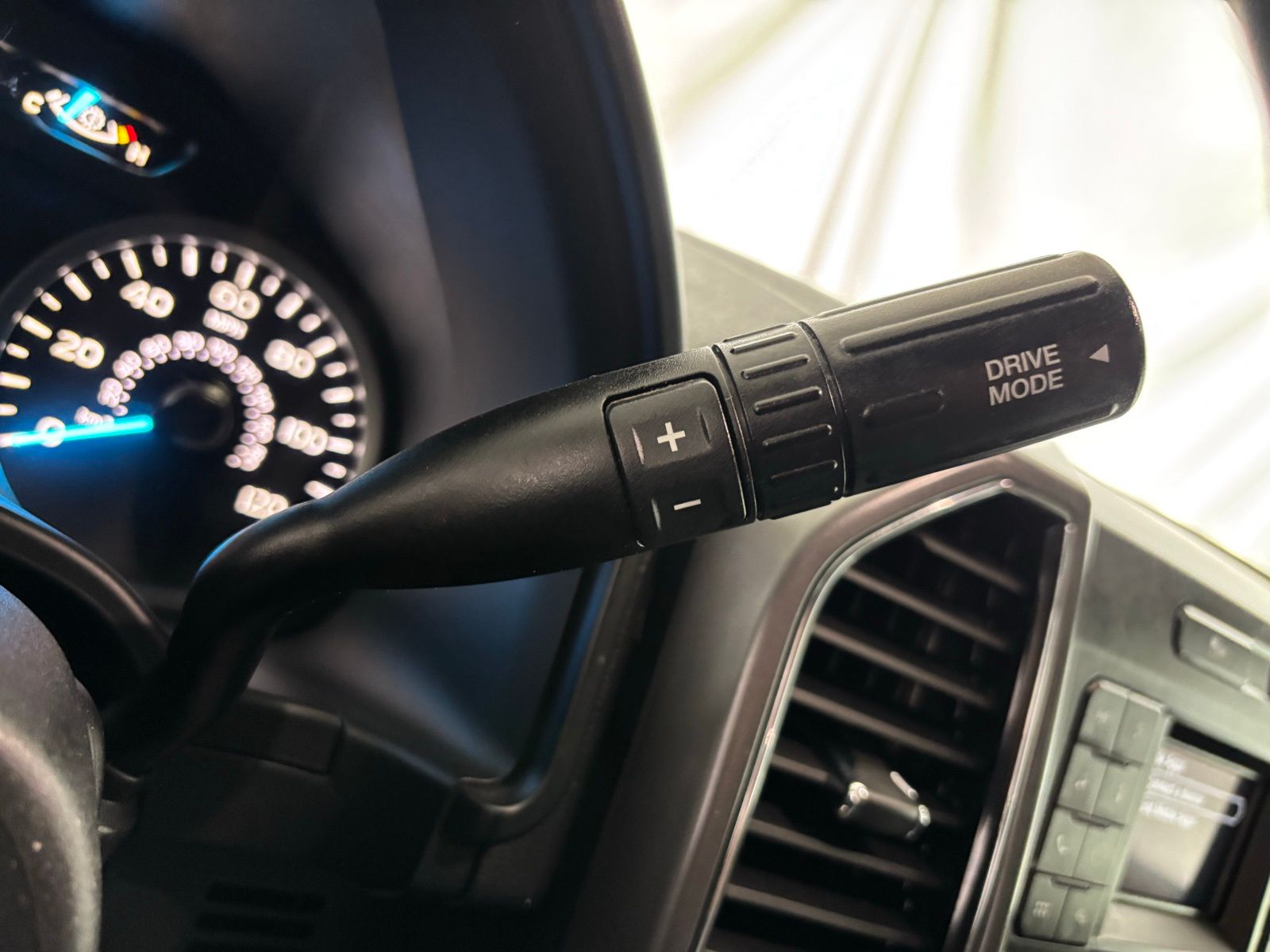 Used Car 2018 Ford F-150  Xlt For Sale Under $25,000 In Austin, Texas