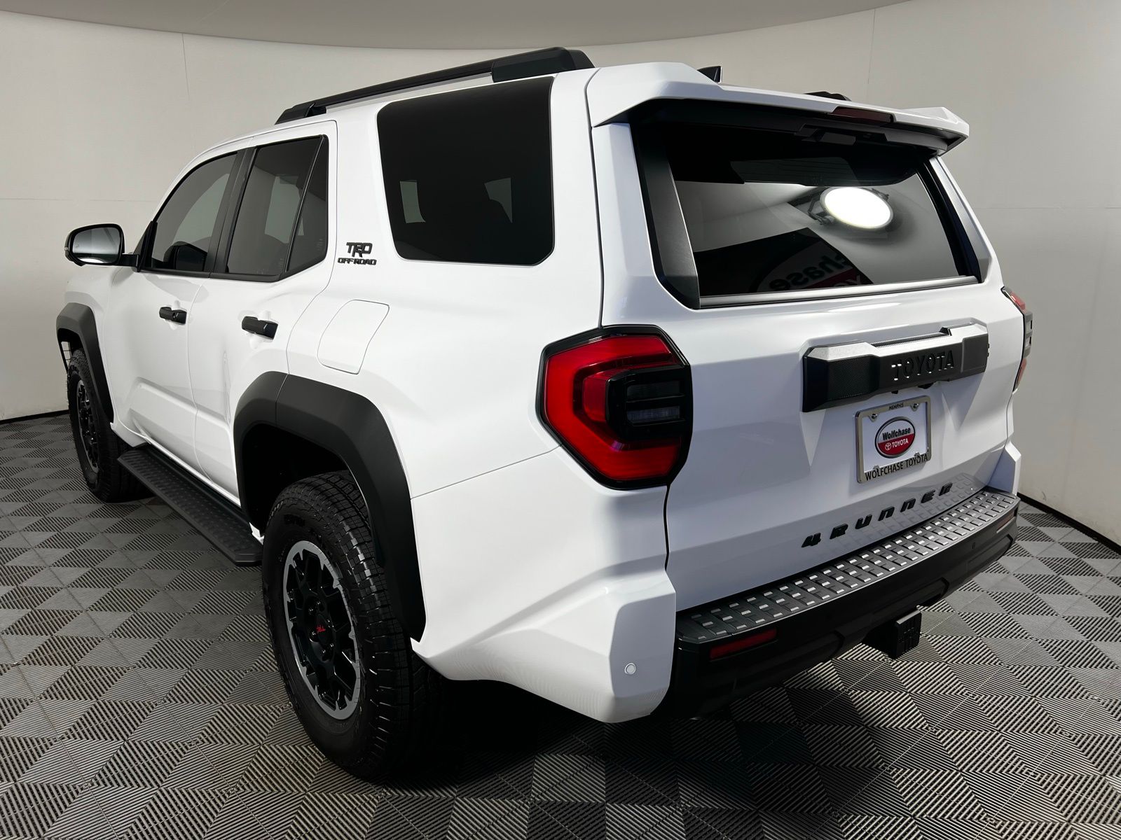 Thumbnail: 2025 Toyota 4Runner - 7