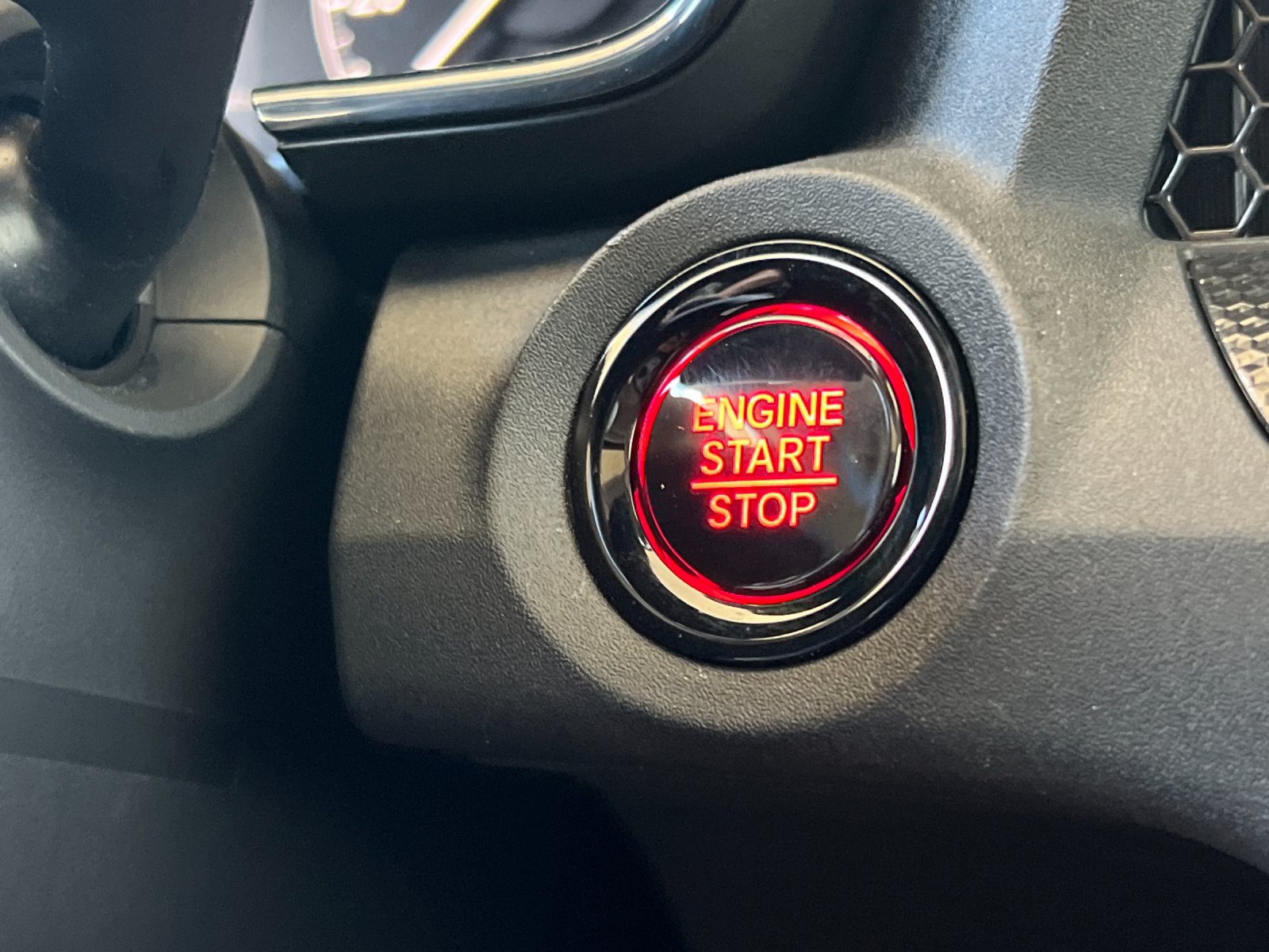 2025 Honda CR-V EX — full photo 22 of 28