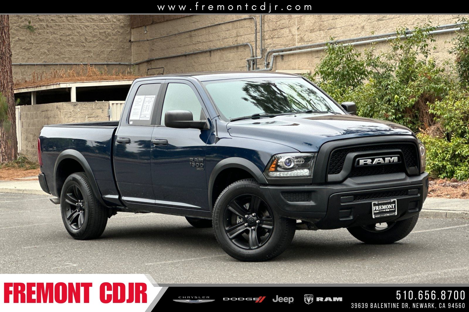 Patriot Blue Pearlcoat 2022 RAM 1500 Classic Warlock Quad Cab 4WD Pickup Truck Four-Wheel Drive 8-Speed Automatic