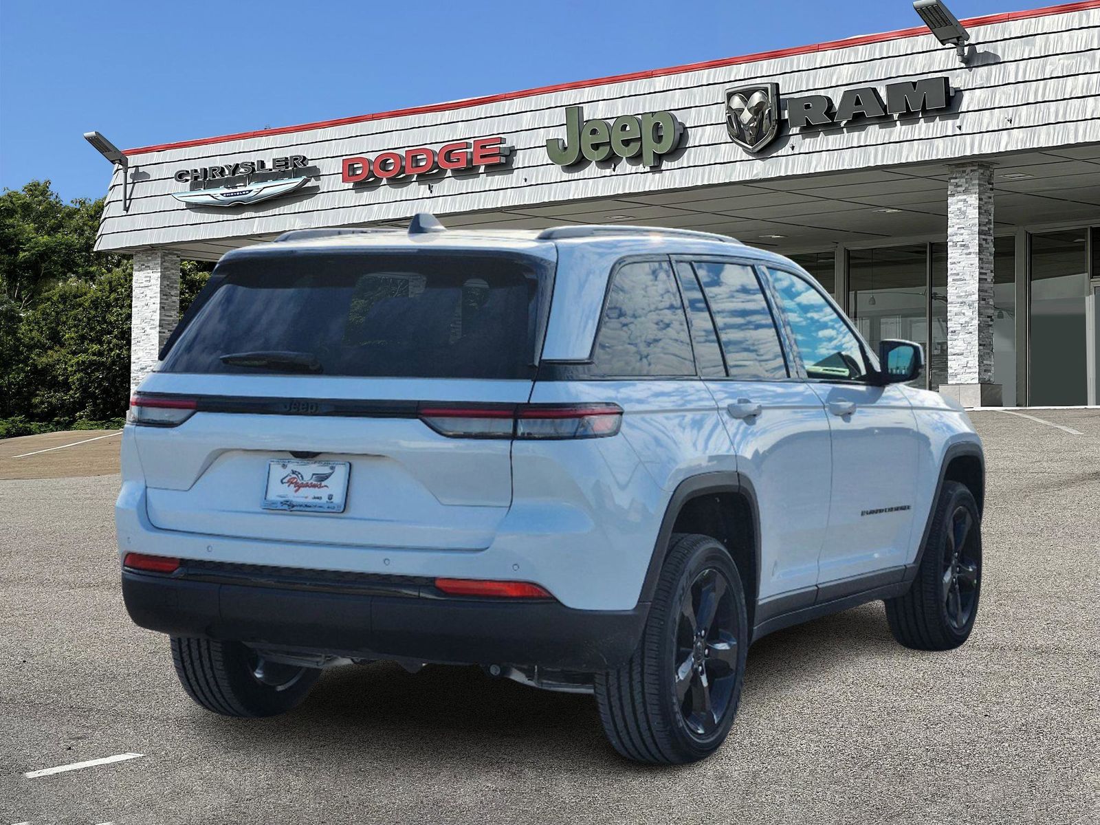 2025 Jeep Grand Cherokee Altitude X 5