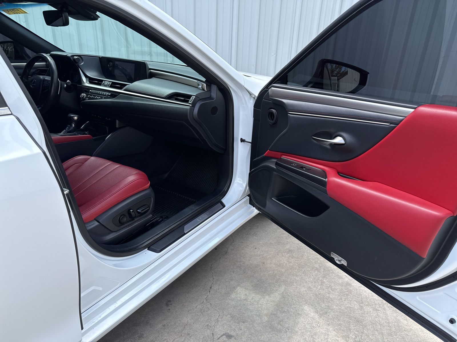 Used Car 2021 Lexus Es  350 F Sport For Sale Under $35,000 In Austin, Texas