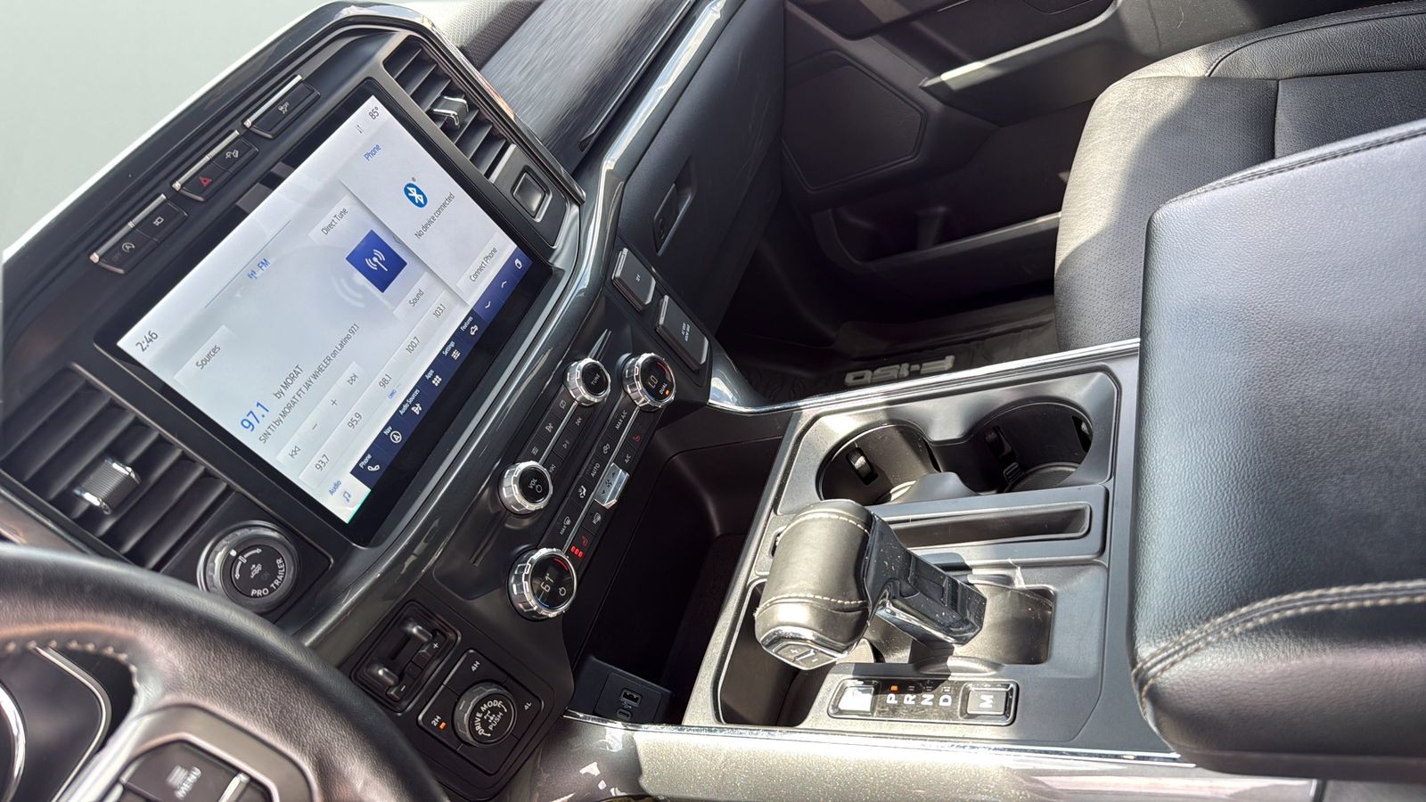 Used Car 2021 Ford F-150  Xlt For Sale Under $30,000 In Austin, Texas