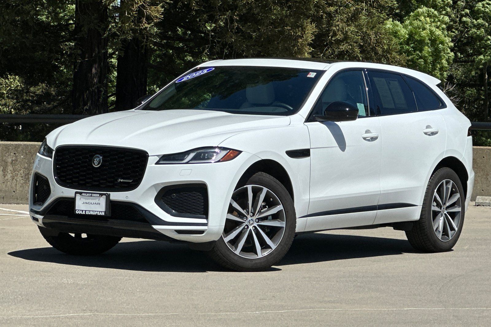 White 2025 Jaguar F-PACE P250 R-Dynamic S AWD SUV / Crossover All-Wheel Drive 8-Speed Automatic